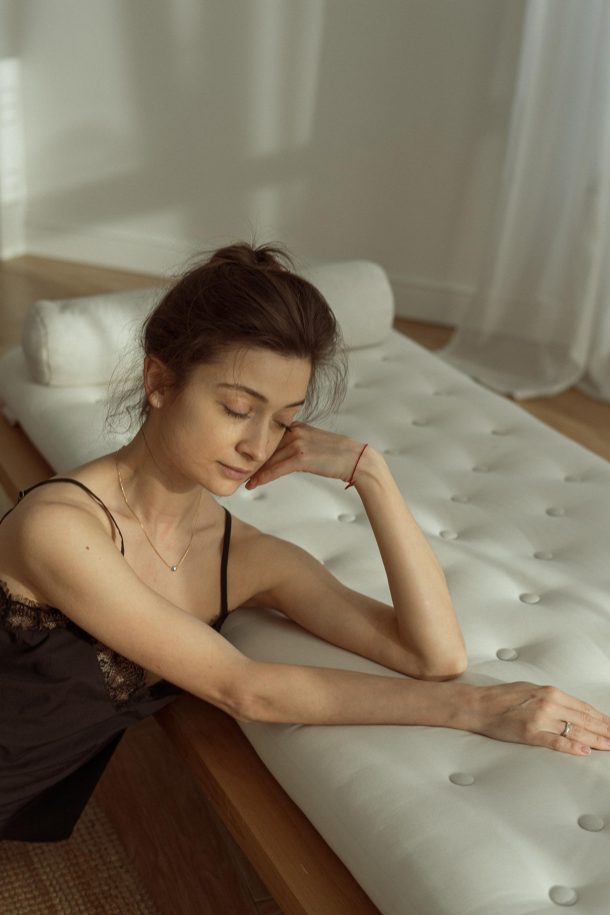 Женский портрет Челябинск. Женский фотограф Златоуст. Эстетичная фото- и видеосъёмка Ирина Арсентьева. Челябинск и весь мир