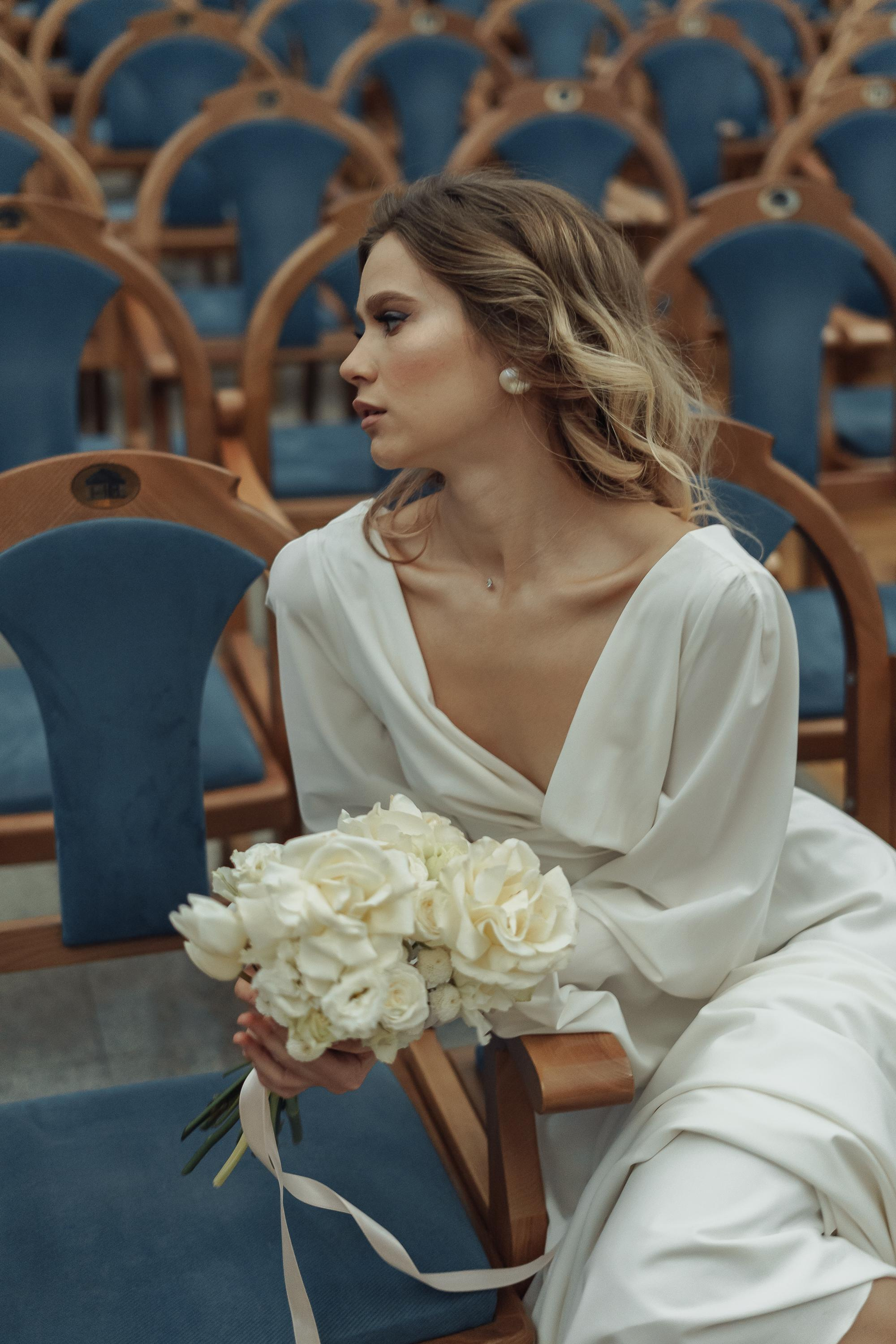 Необычная свадебная фотосессия. Съёмка в Органном зале Челябинска. Эстетичная фото- и видеосъёмка Ирина Арсентьева. Челябинск и весь мир