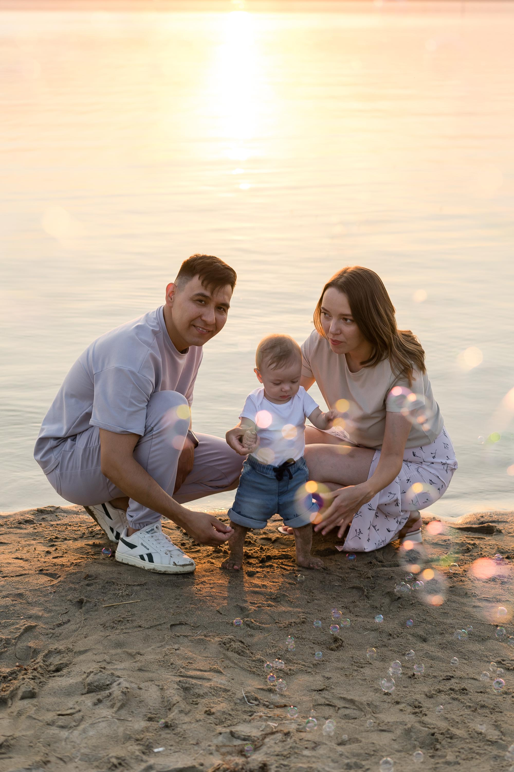 Регина, Айнур, Роберт. Закатное тепло. Эстетичная фото- и видеосъёмка Ирина Арсентьева. Челябинск и весь мир