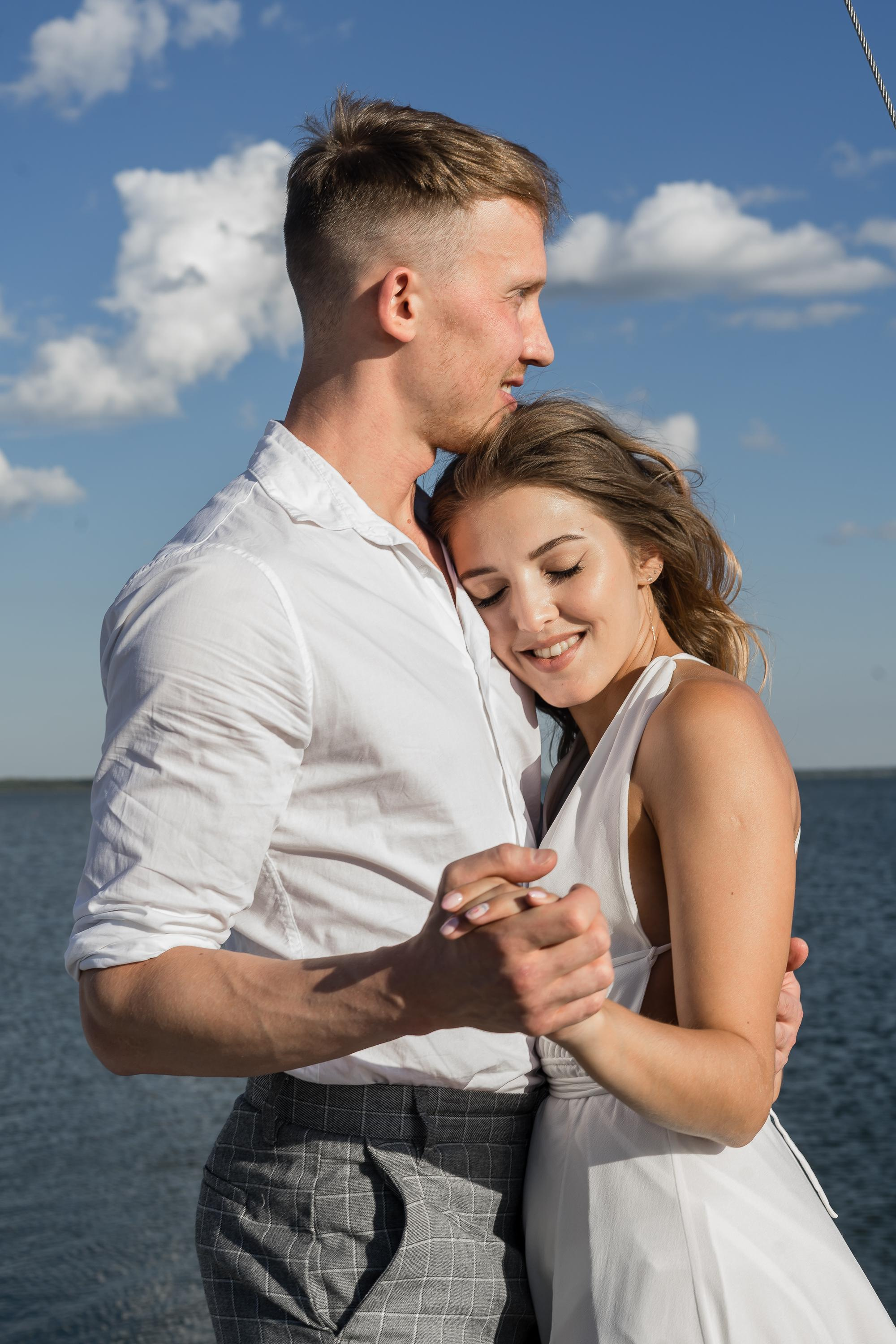 Идеи для летней свадьбы. Фотосессия на яхте. Организация свадьбы в Че. Эстетичная фото- и видеосъёмка Ирина Арсентьева. Челябинск и весь мир