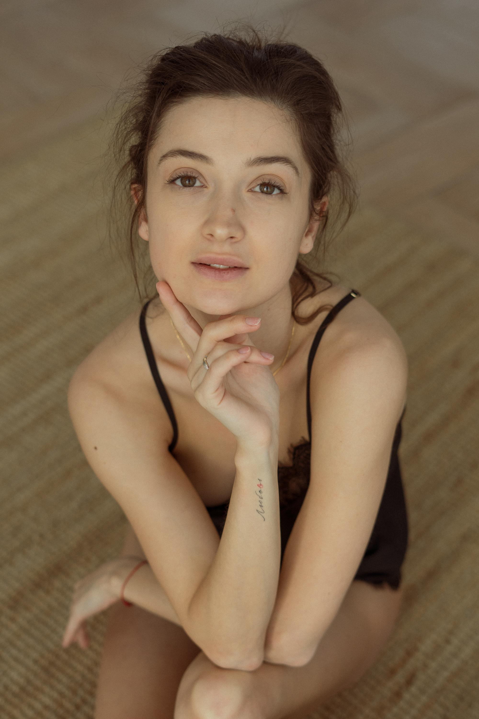 Женский портрет Челябинск. Женский фотограф Златоуст. Эстетичная фото- и видеосъёмка Ирина Арсентьева. Челябинск и весь мир