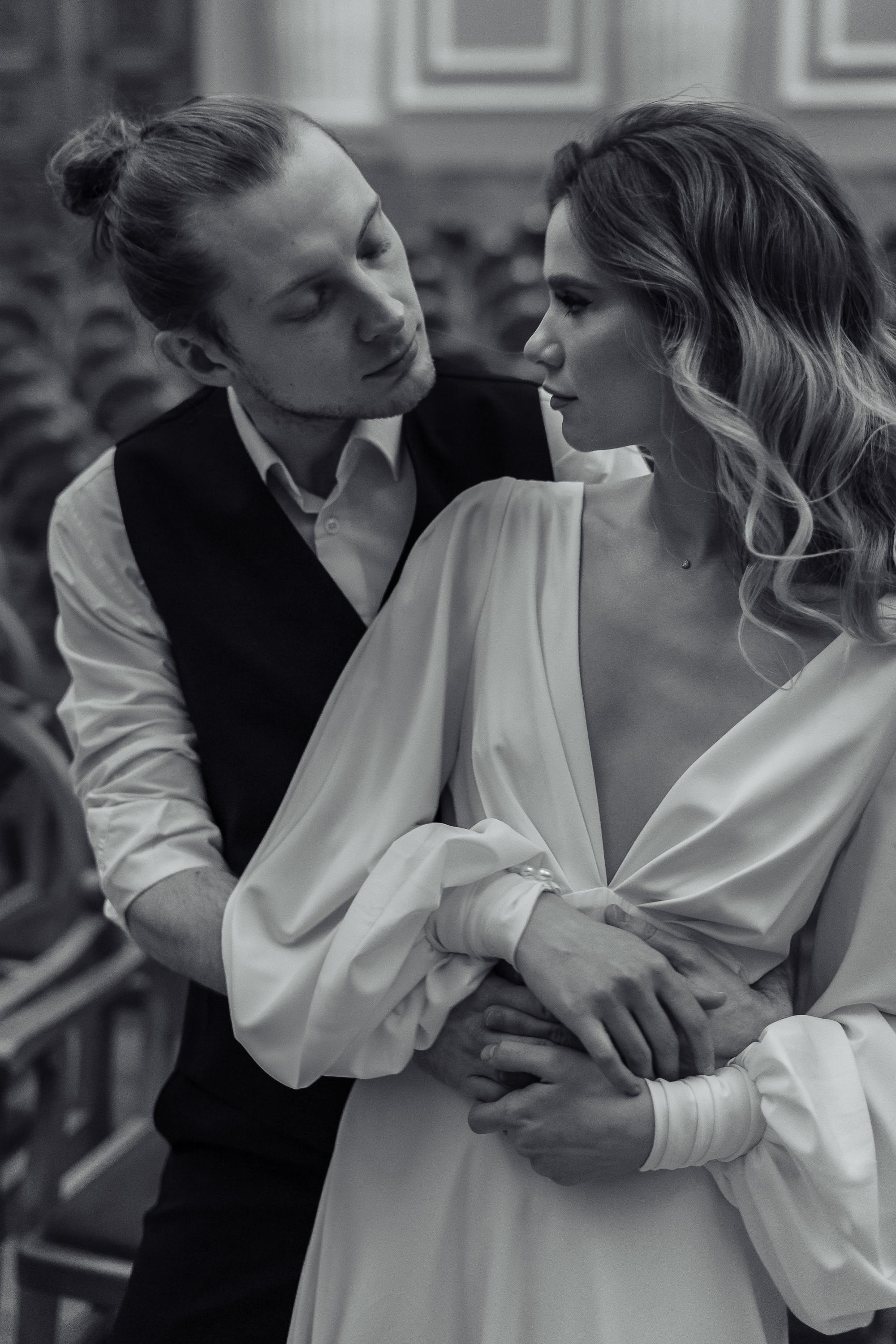 Необычная свадебная фотосессия. Съёмка в Органном зале Челябинска. Эстетичная фото- и видеосъёмка Ирина Арсентьева. Челябинск и весь мир