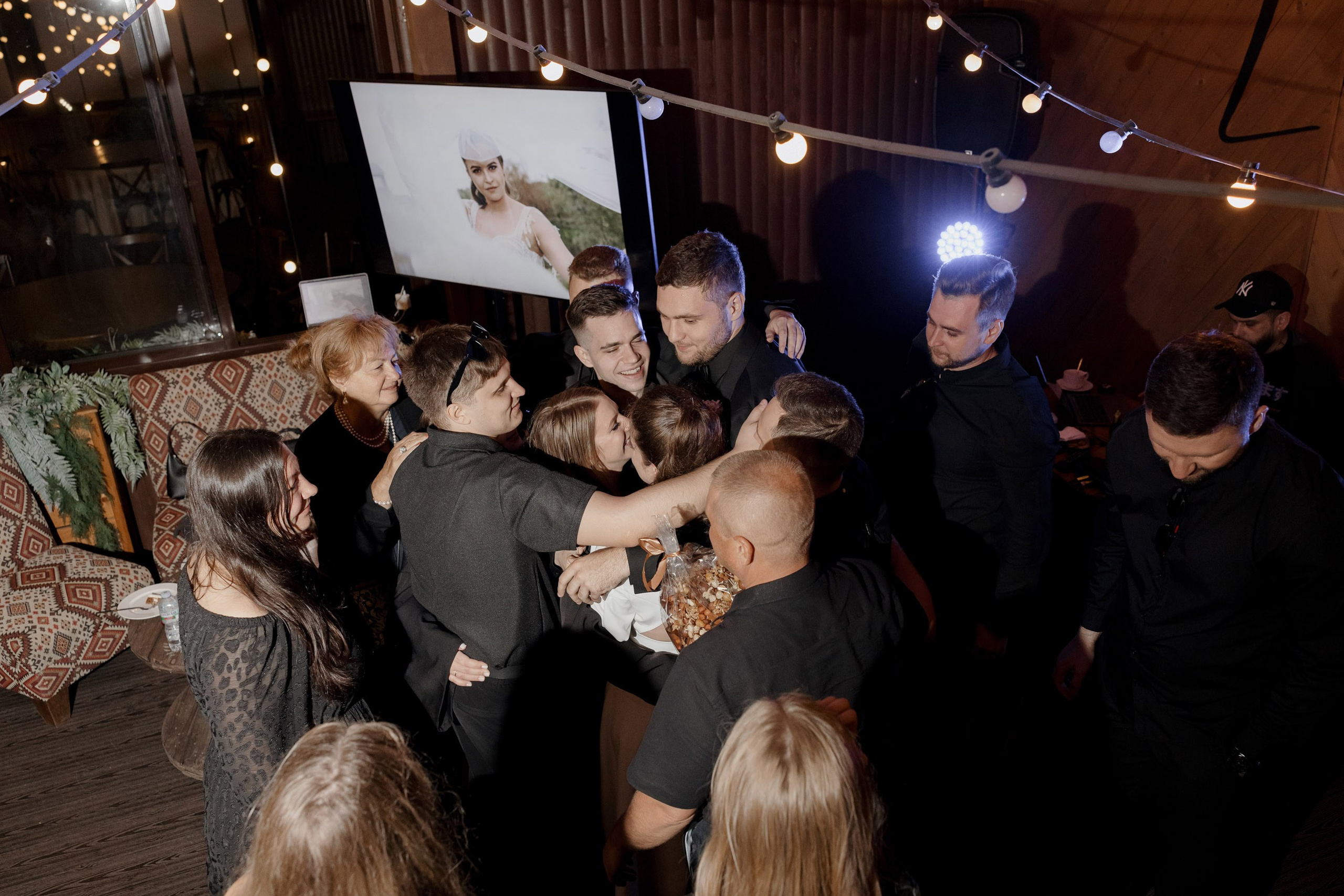 Артем и Вера. Свадебный фотограф и видеограф Юрий и Эля Дубинины