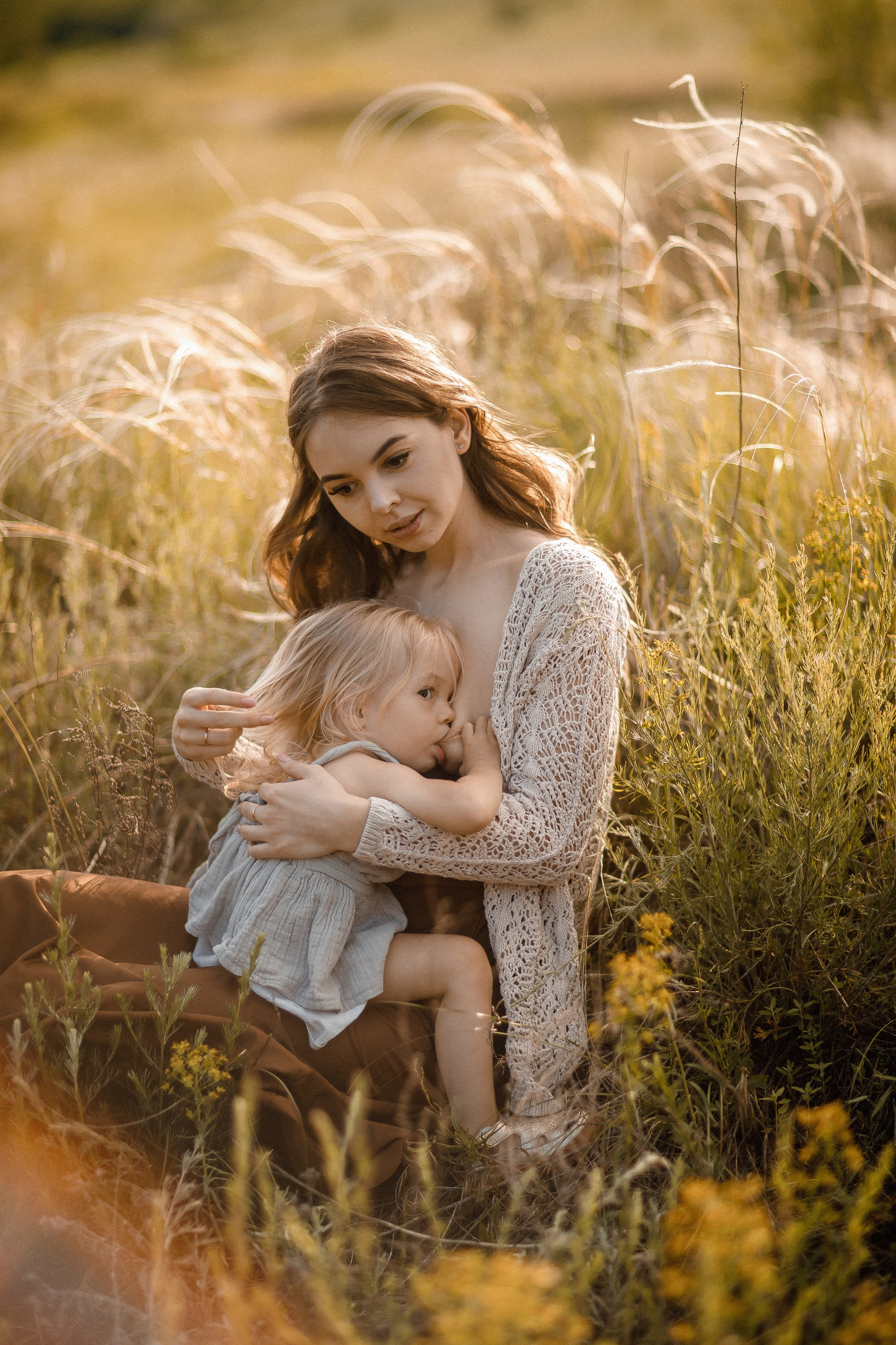Грудное кормление. Фотограф материнства и таинства кормления Екатерина Кузьмин