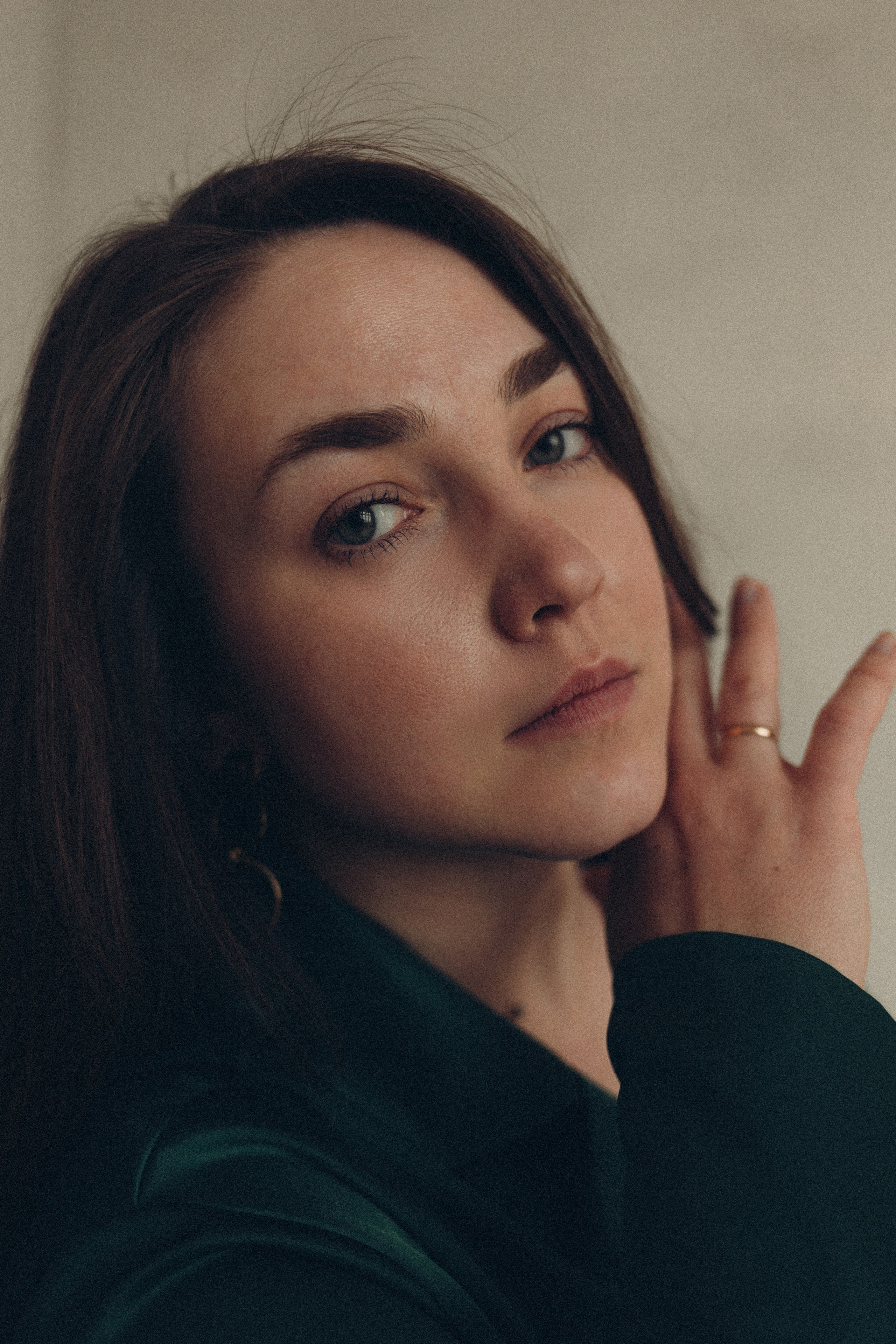 Индивидуальная фотосессия в студии Манекен в Екатеринбурге. Марина Рерих — портретный фотограф в Екатеринбурге