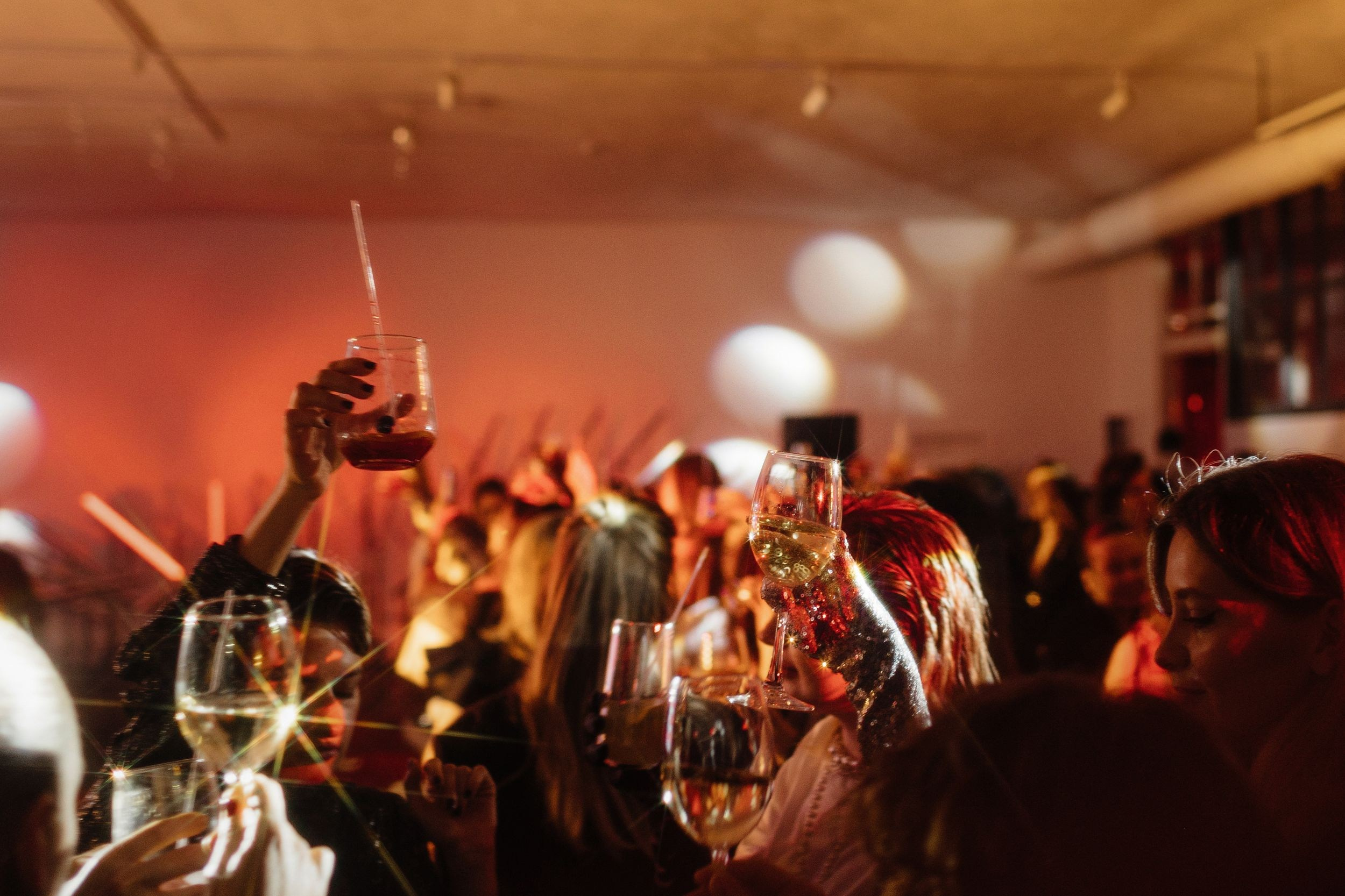 Стильный новогодний корпоратив в Ростове-на-Дону | Организатор Event-агентство «До Мурашек». Свадебное и event агентство До Мурашек Ростов-на-Дону