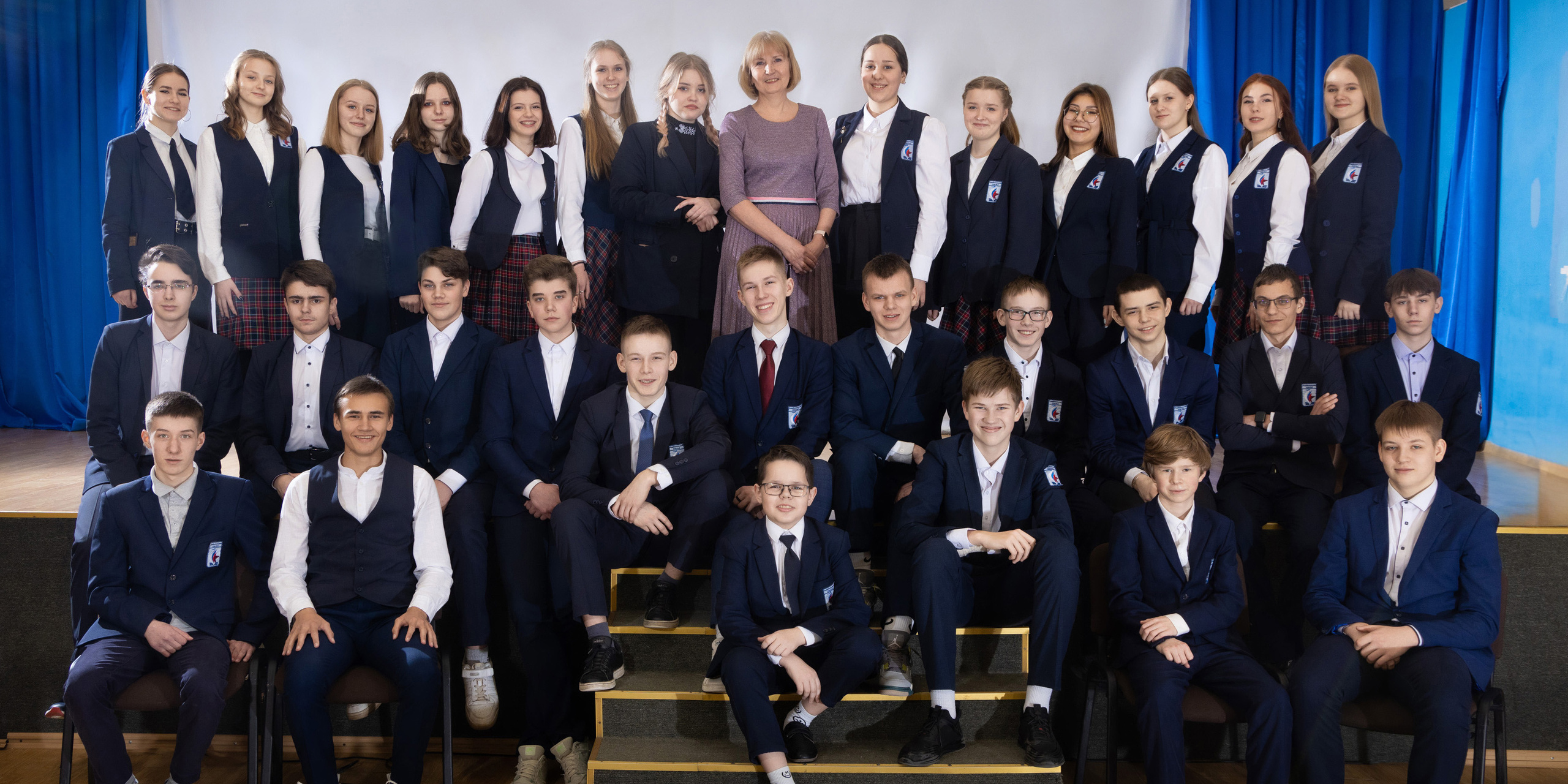 Выпускные альбомы — фотостудия PodFoto