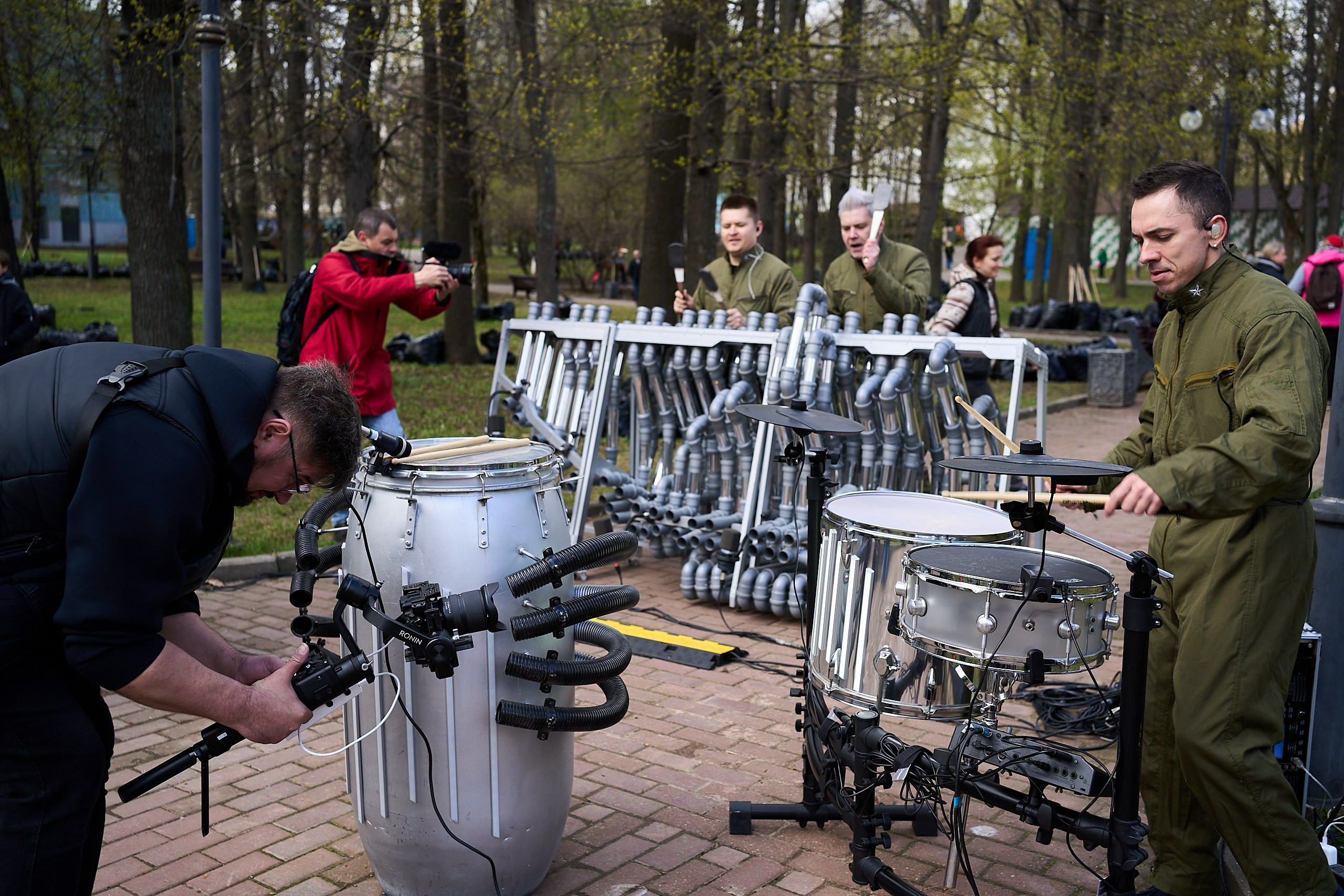 Субботник у Управления делами Мэра и Правительства Москвы. Фотограф и Видеограф в Москве. Олег Корушев