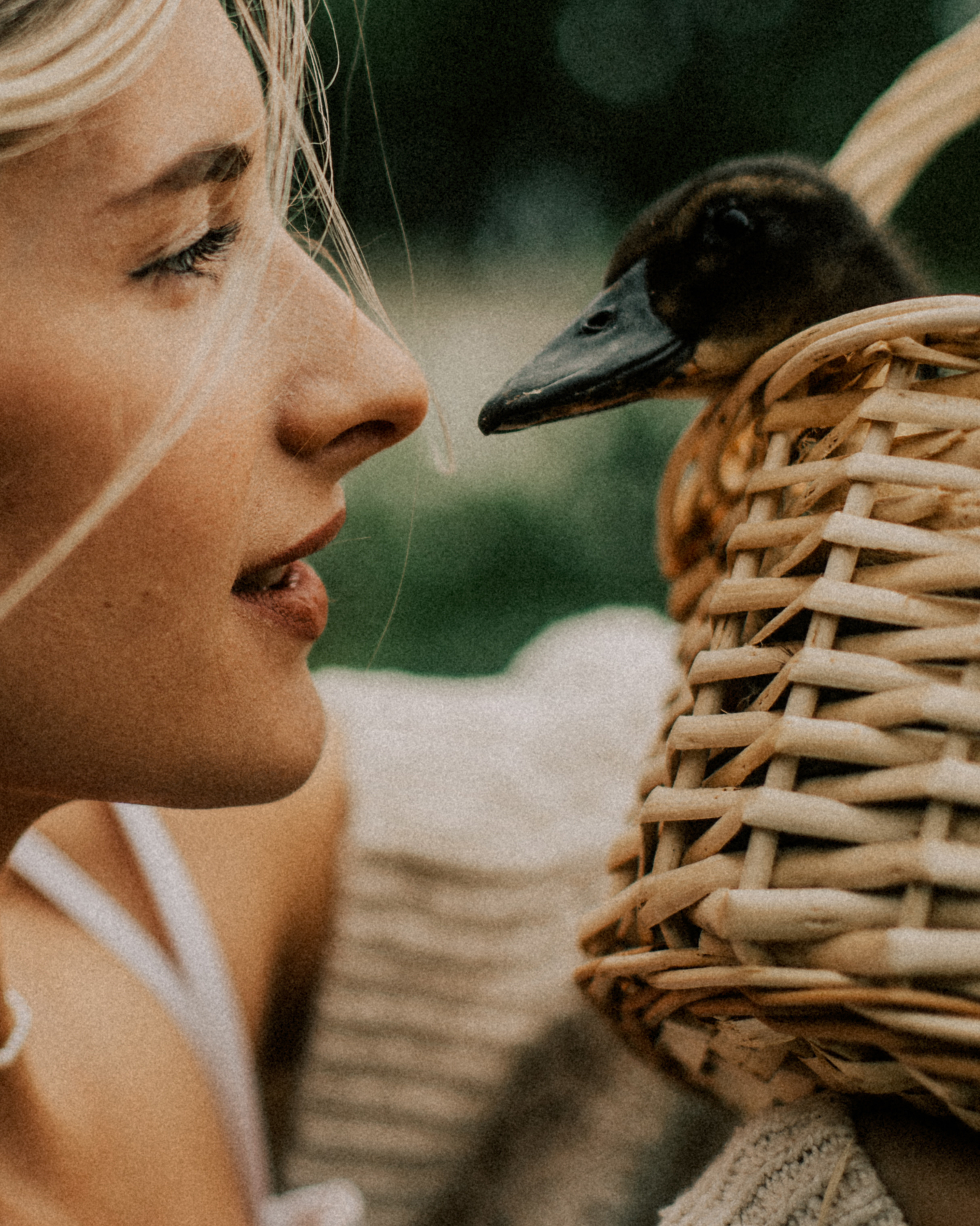 Юля в деревне. ФОТОГРАФ Екатеринбург Москва Анастасия Замесина