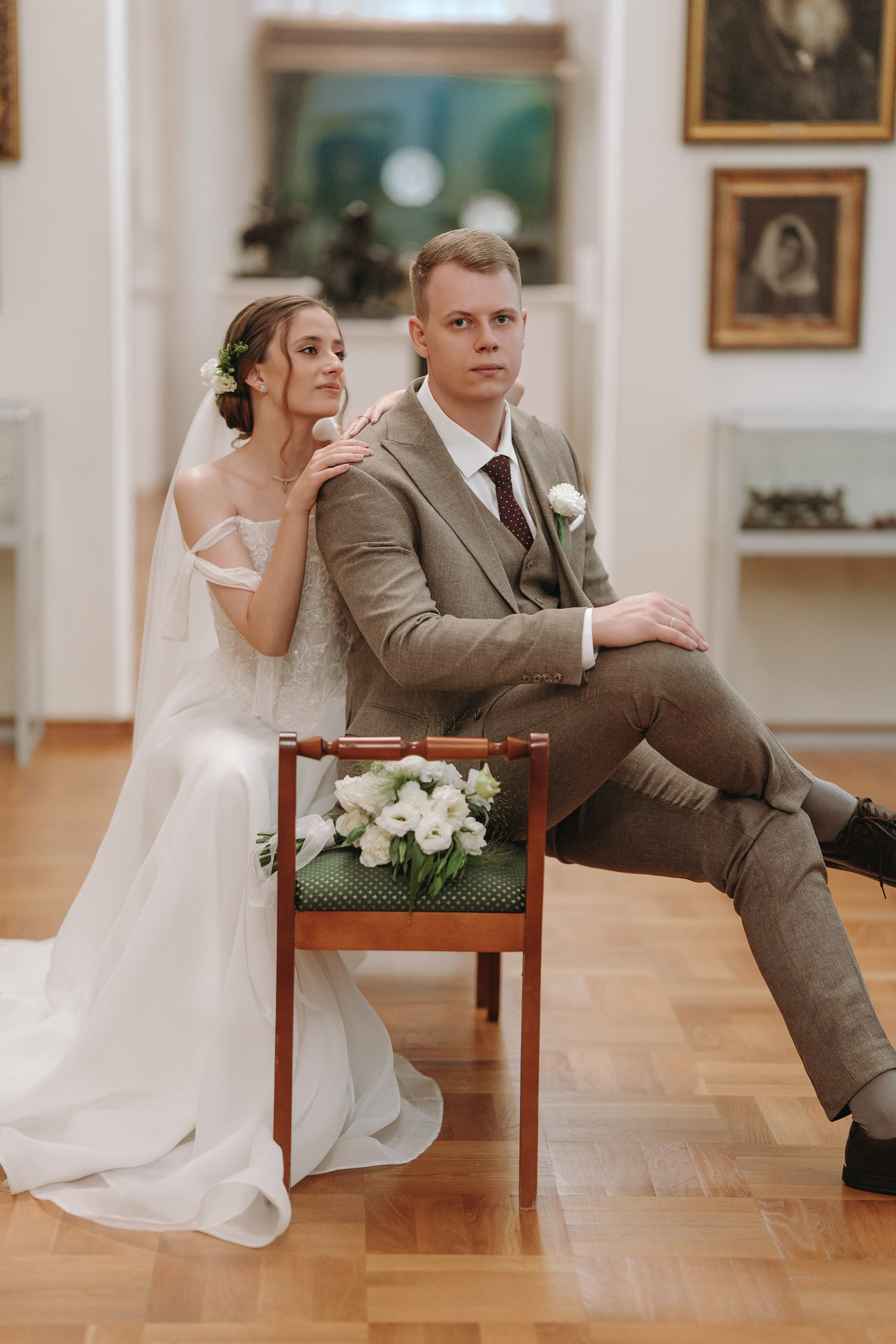 БАНКЕТНЫЙ ЗАЛ ТОРТУГА, ВЕДУЩИЙ АНДРЕЙ ОГНЕВ