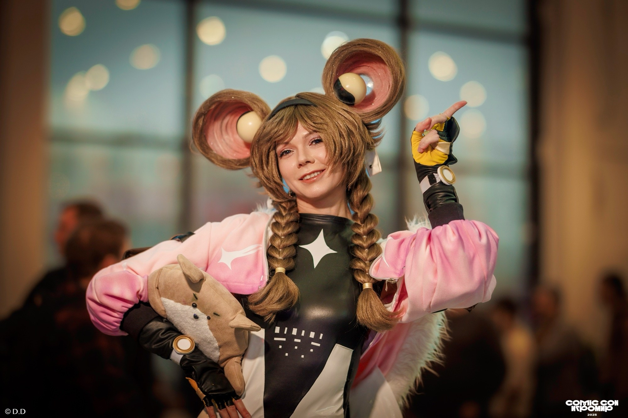 Comic Con Игромир 2025. Различные мероприятия и просто фотографии людей