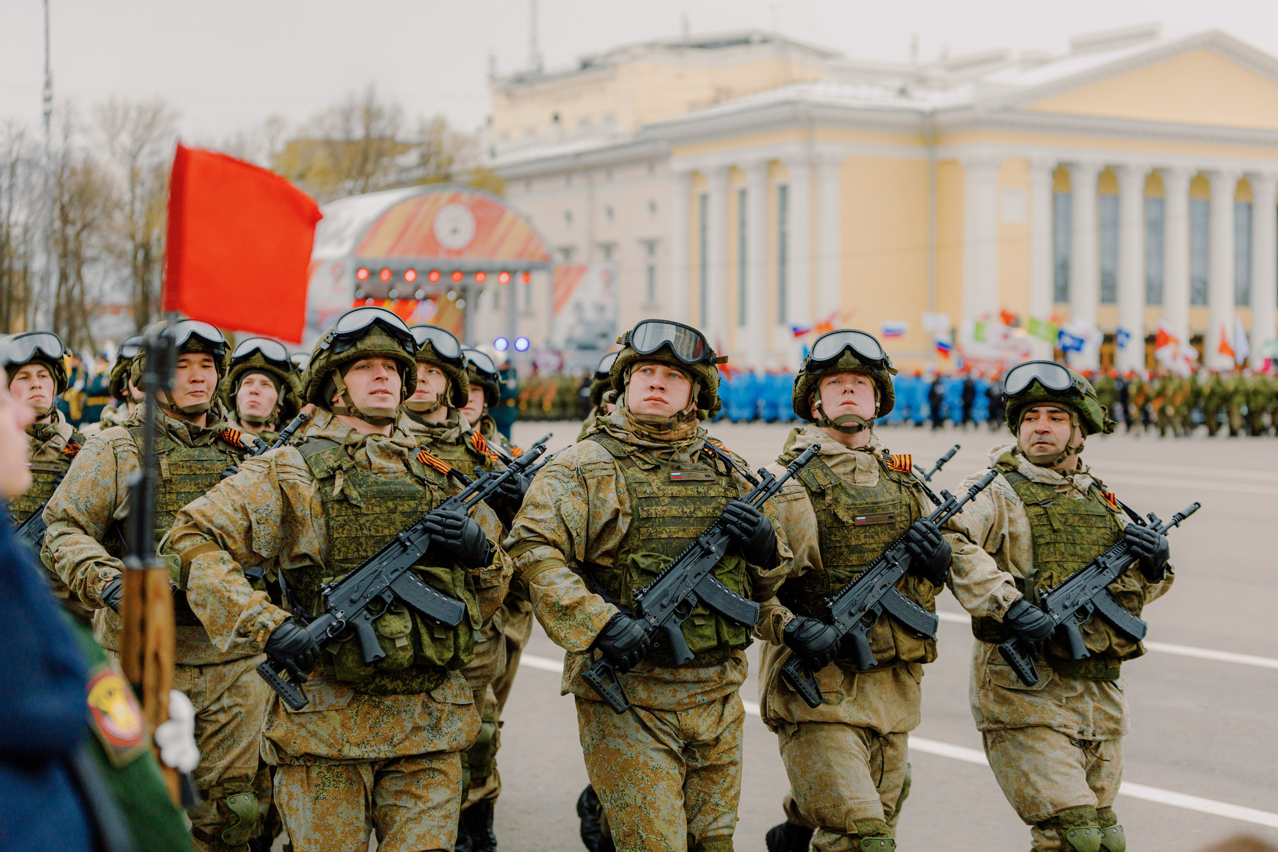 Парад победы 9 мая. Свадебный и репортажный фотограф Киров | Вадим Карпук