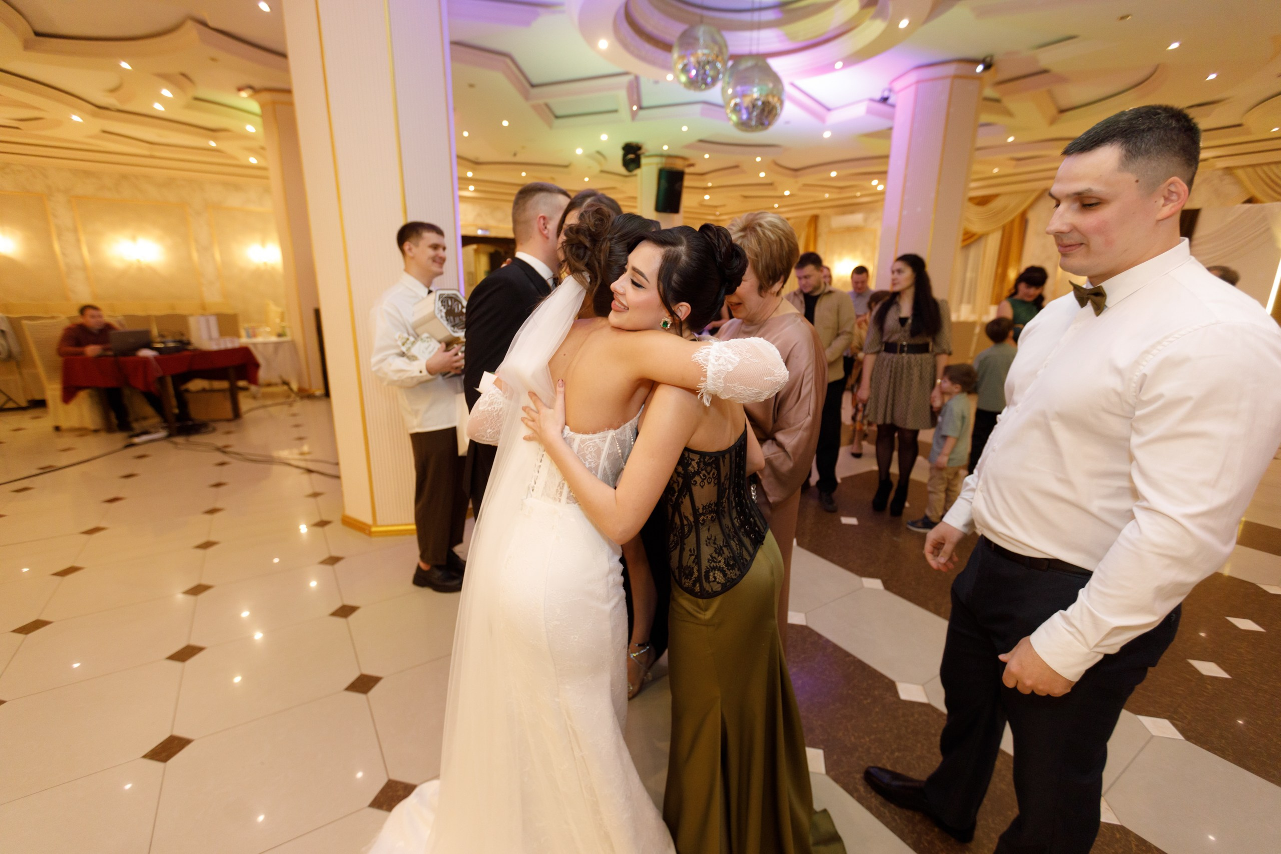 Water. Свадебный фотограф в Ярославле Анастасия Архипова