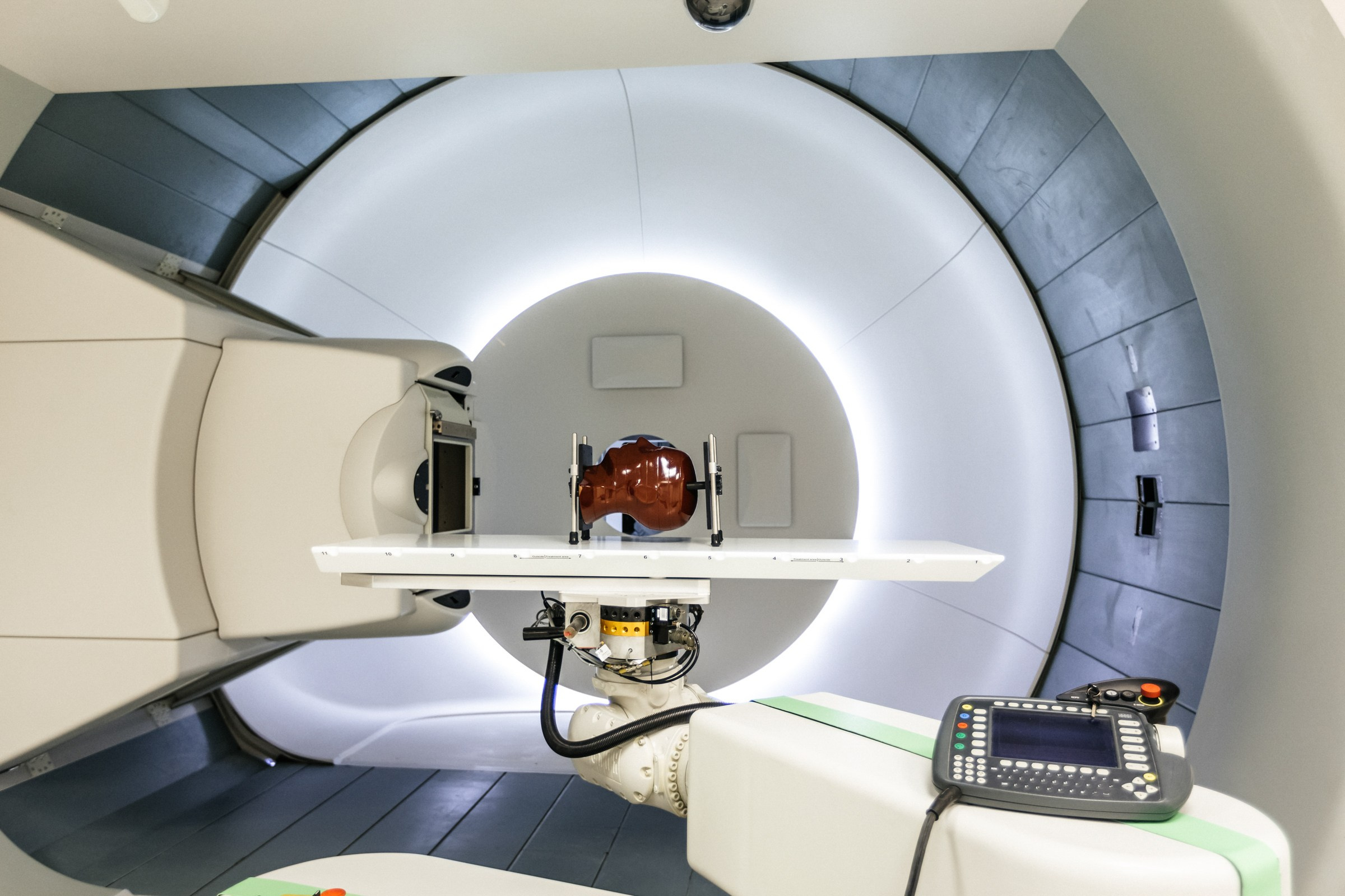 IBA Belgium / Монтаж установки цилотрон. Свадебный фотограф в Ульяновске Алексей Китов