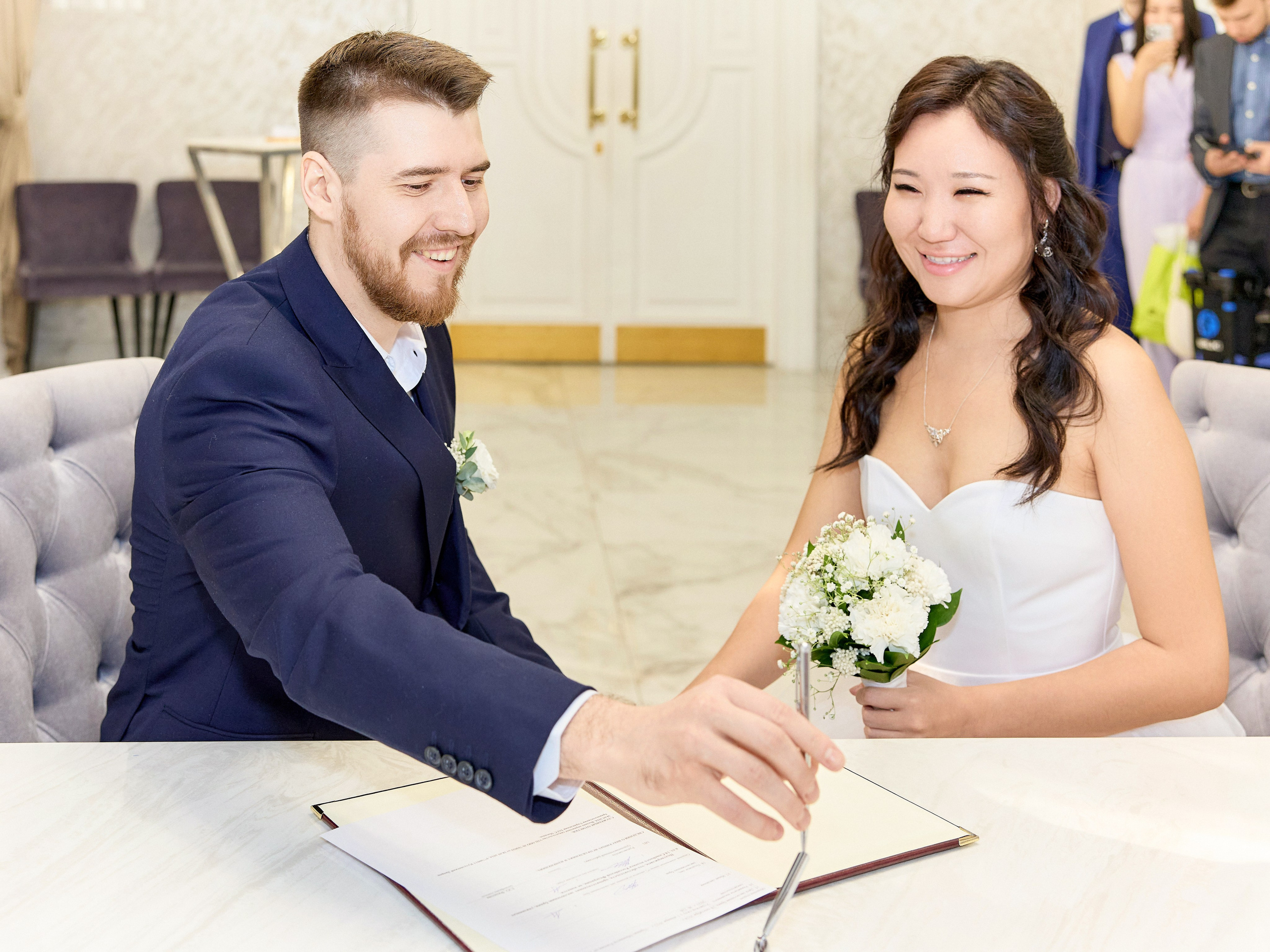 Регистрация брака в Кутузовском ЗАГСе в Москве Александры и Феора