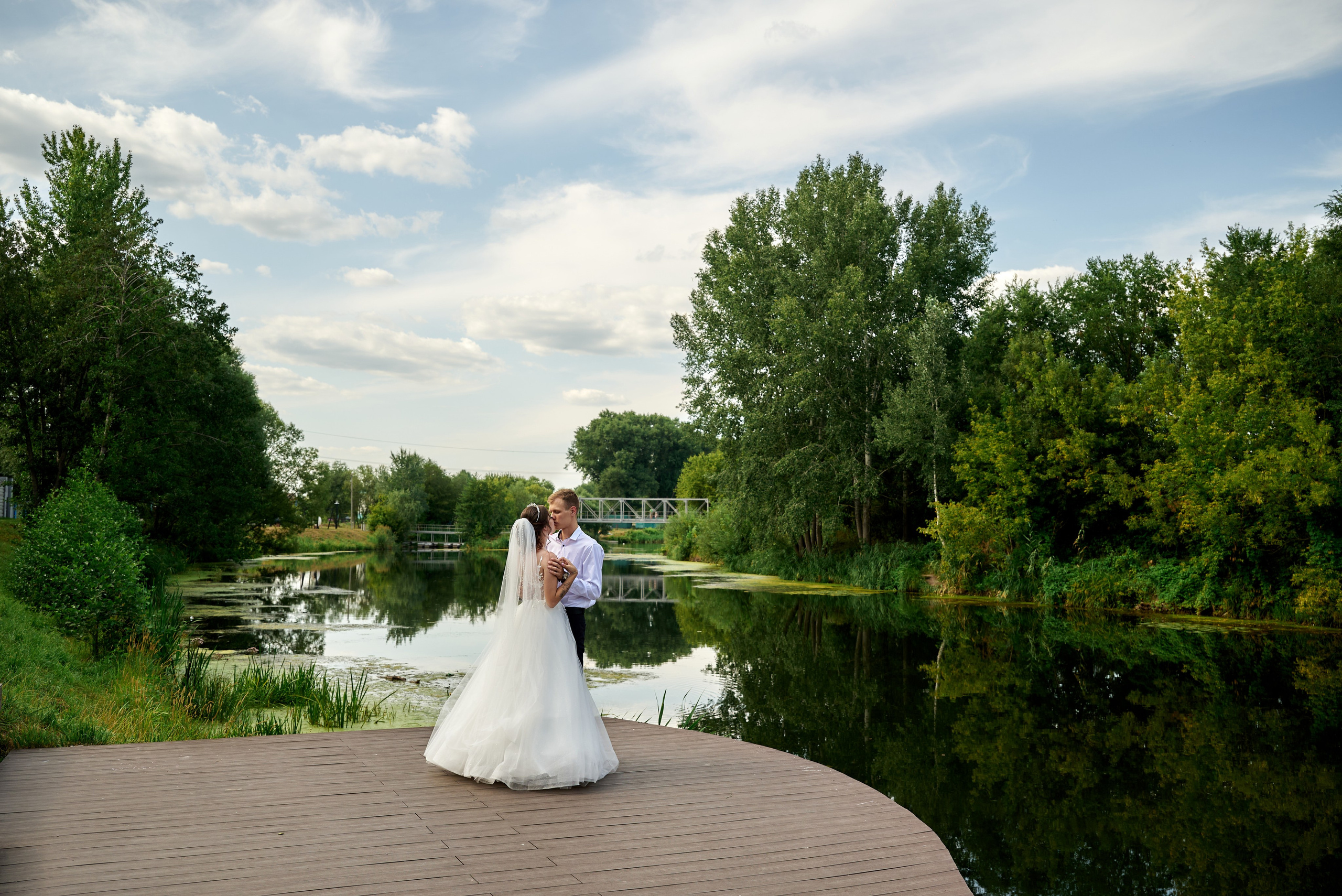 Профессиональный фотограф Старый Оскол, Губкин — свадьба, венчание, крещение, юбилей и день рождения