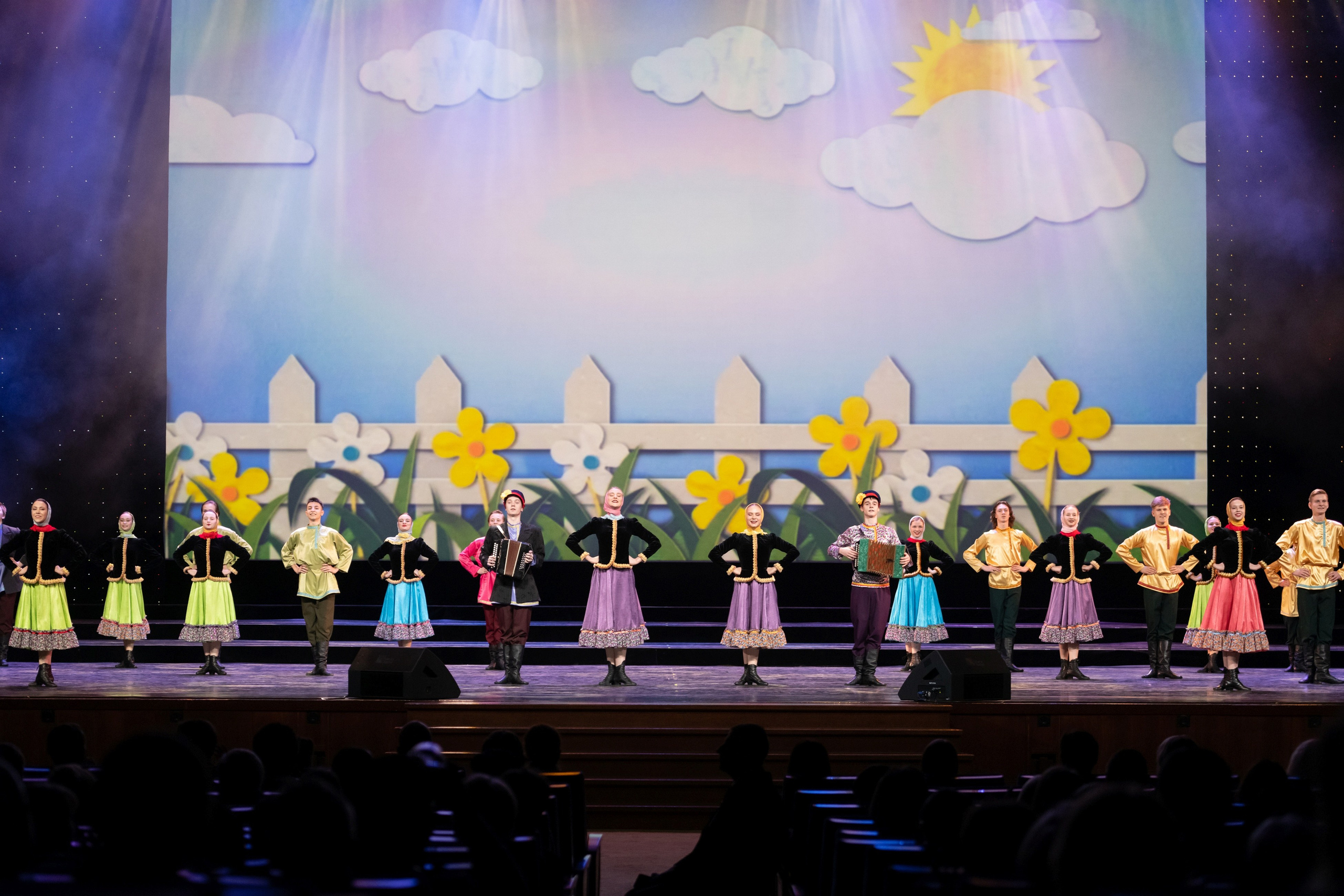 2 февраля, концерт Таланты России, Кремлевский Дворец. Золотое яблочко