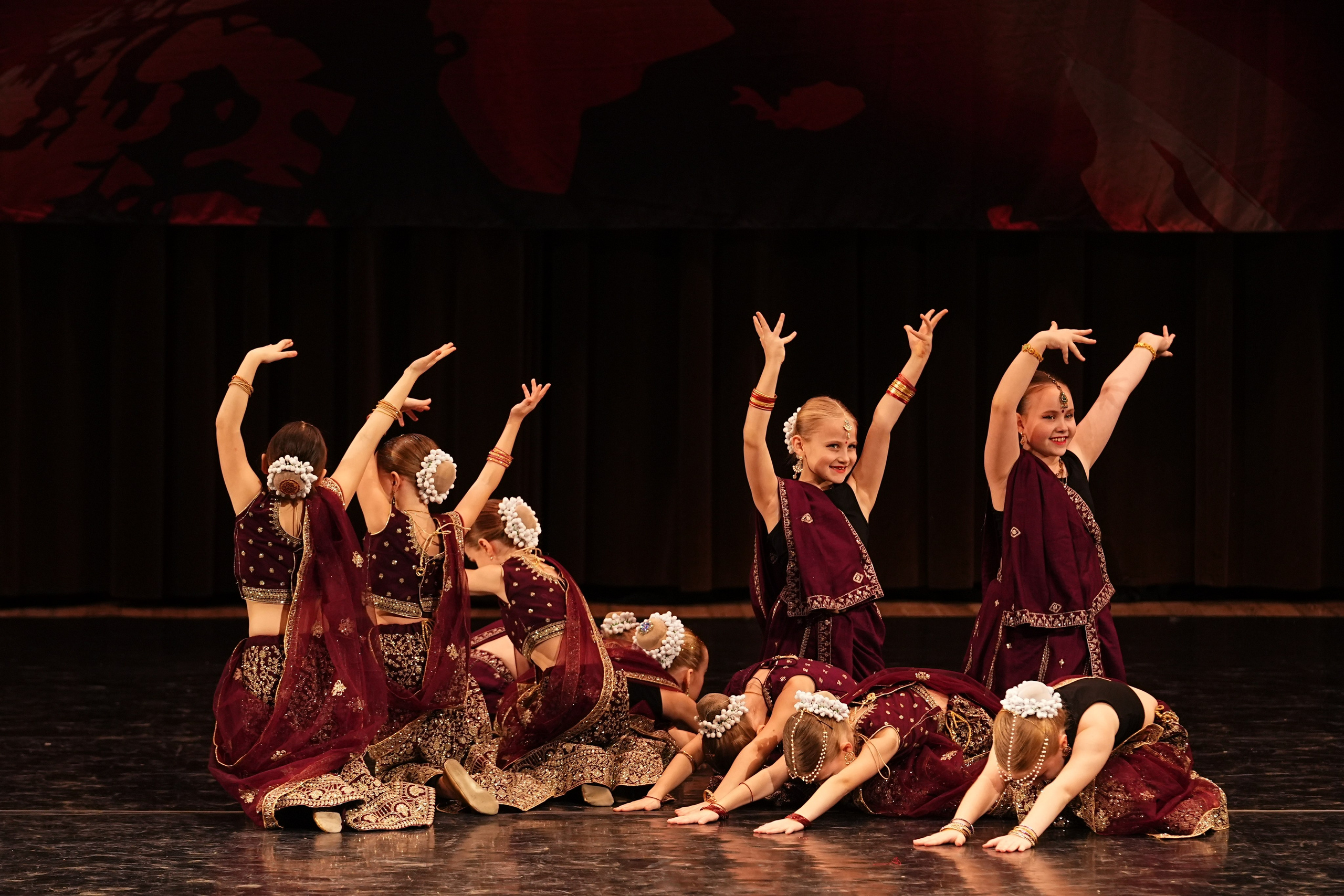 7 декабря, блок 1, г. Москва. Золотое яблочко