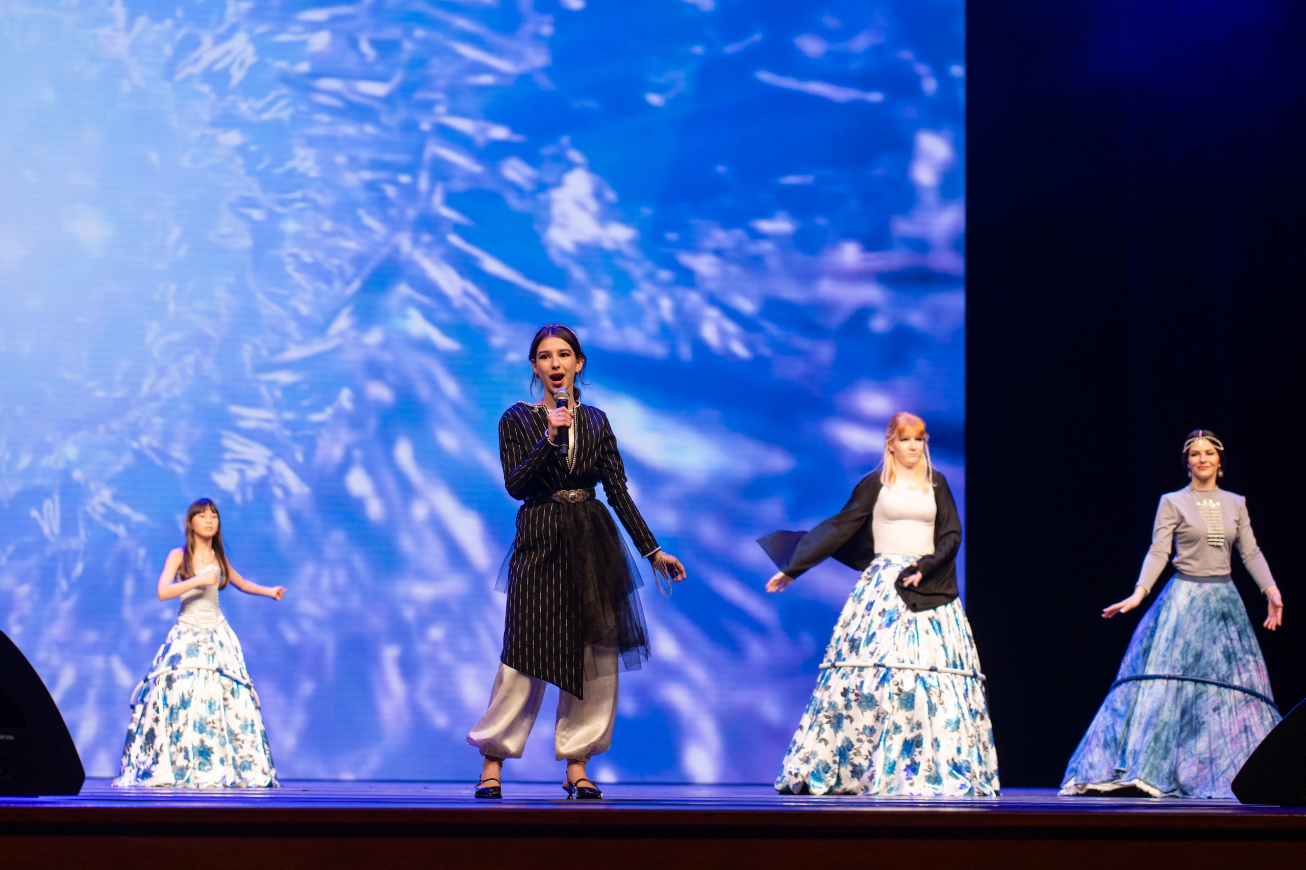 16 мая, г. Москва, Кремль, Концерт. Золотое яблочко