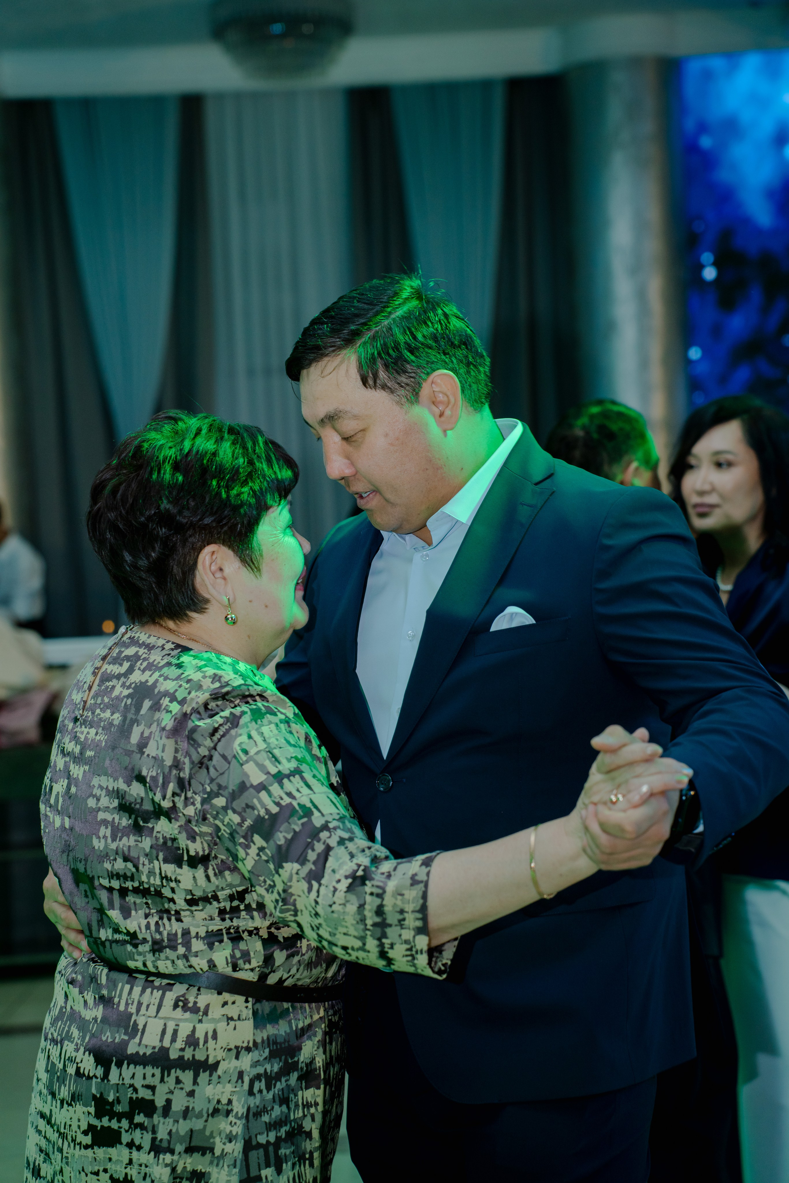 KAMILLA QYZ UZATU. Nomad media