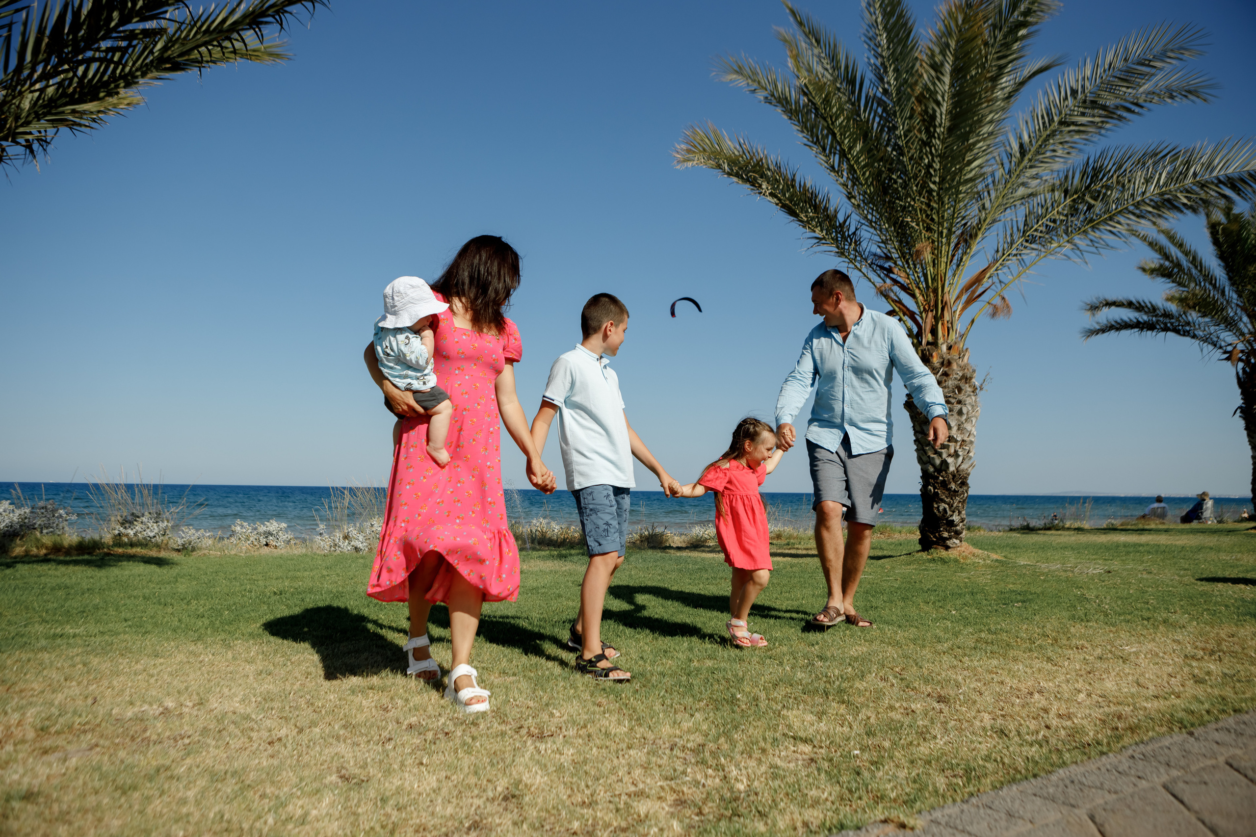 F A M I L Y. Photographer in Batumi, Georgia Pavel Sharnikov