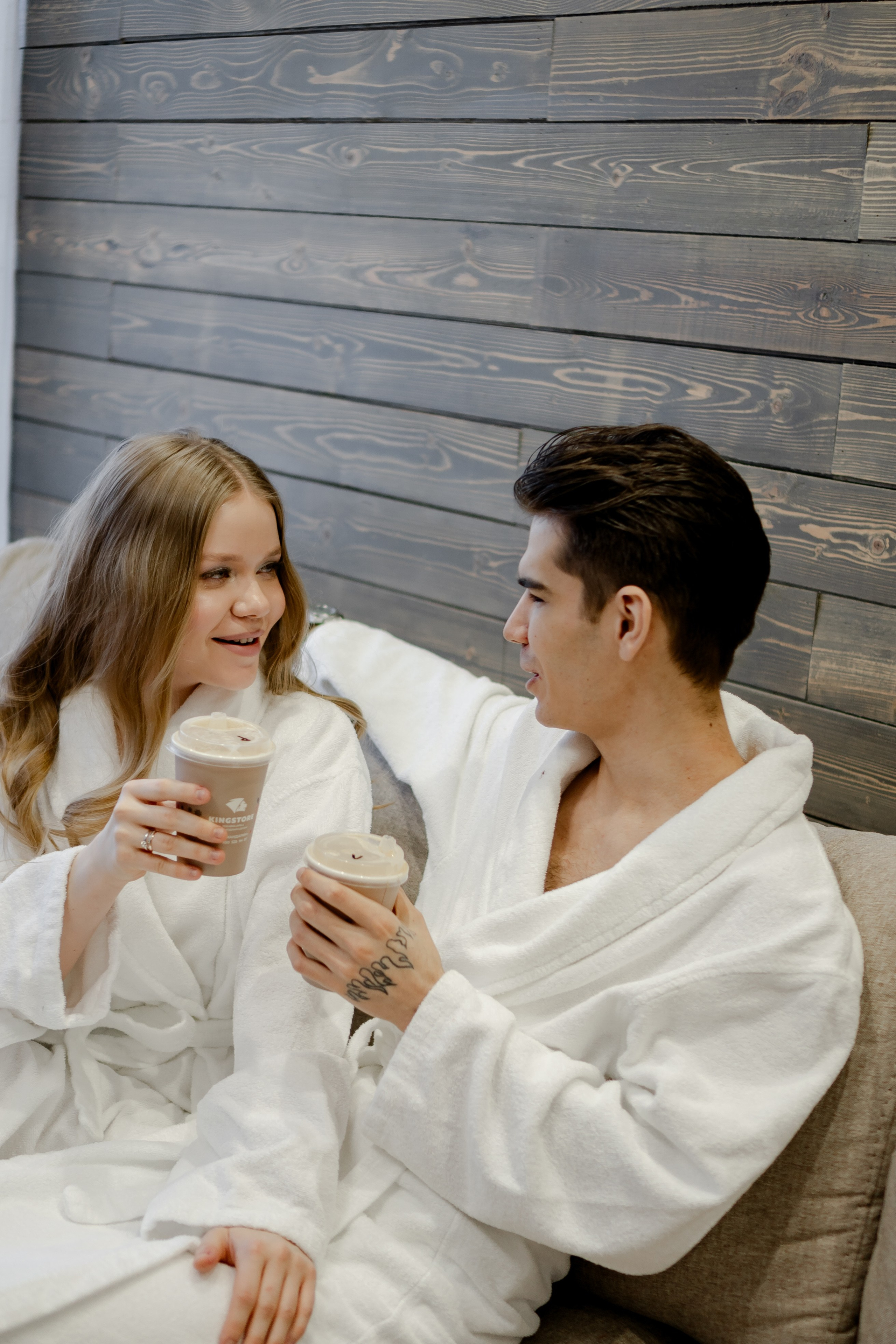 СВАДЕБНАЯ СЬЕМКА СБОРОВ В ОТЕЛЕ И ВЫЕЗД НА ЦЕРЕМОНИЮ (СНЯТО В СИБИРЕ В НИЖНЕВАРТОВСКЕ). Профессиональный фотограф, Санкт-Петербург — Виктория Богомолова