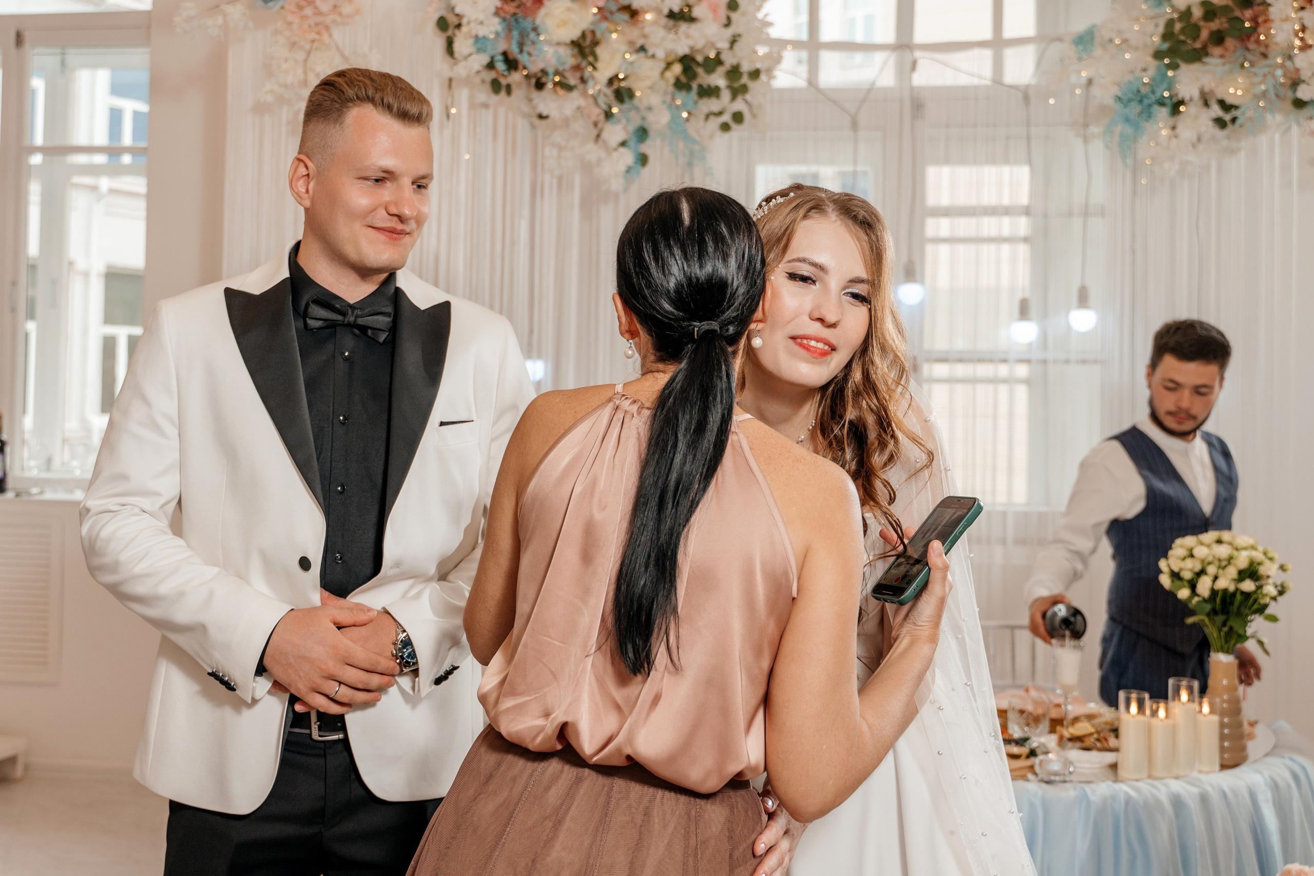 Банкет Юлии и Владислава. Свадебный фотограф Елена Рякина