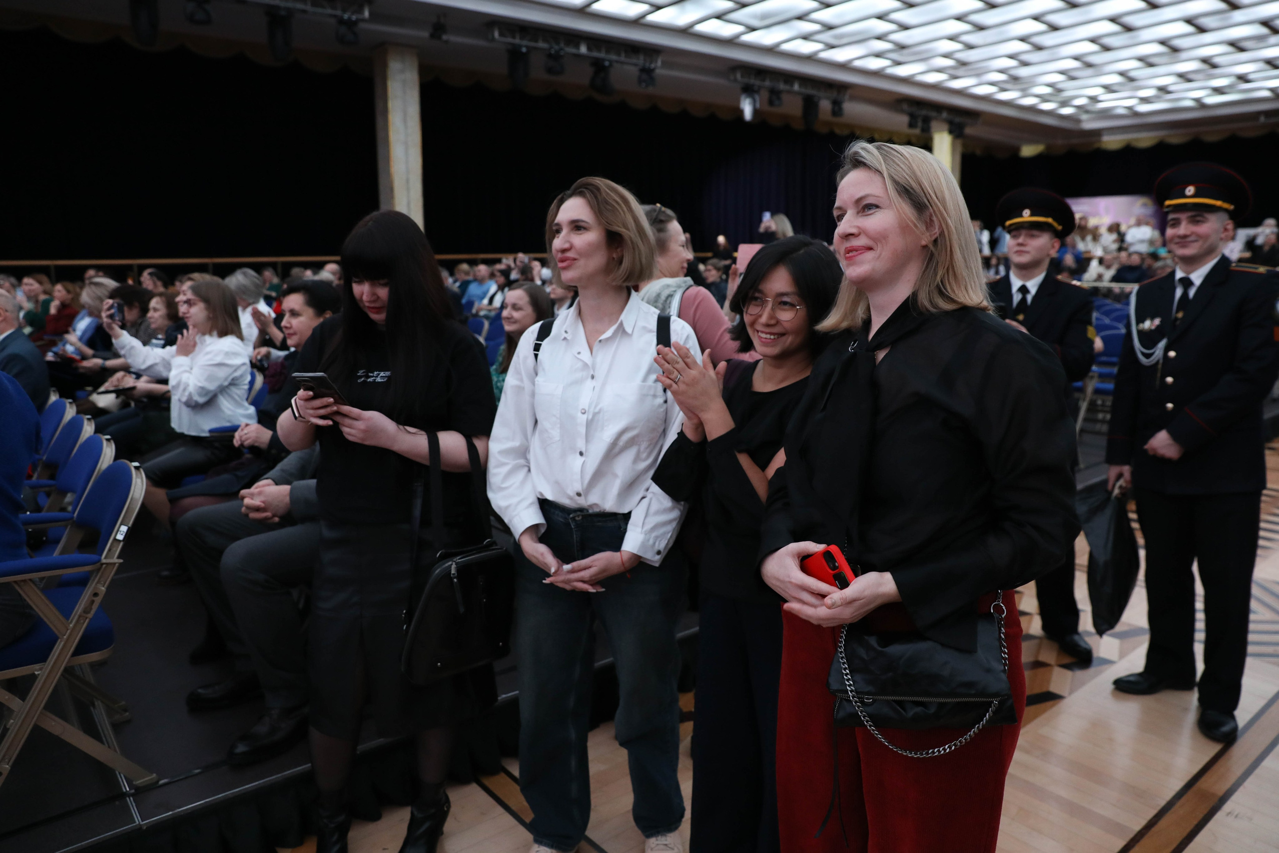 Фоторепортаж. Москва. ГКД. Церемония вручения премии «Будем жить». Индивидуальный и семейный фотограф Ирина Москвичёва