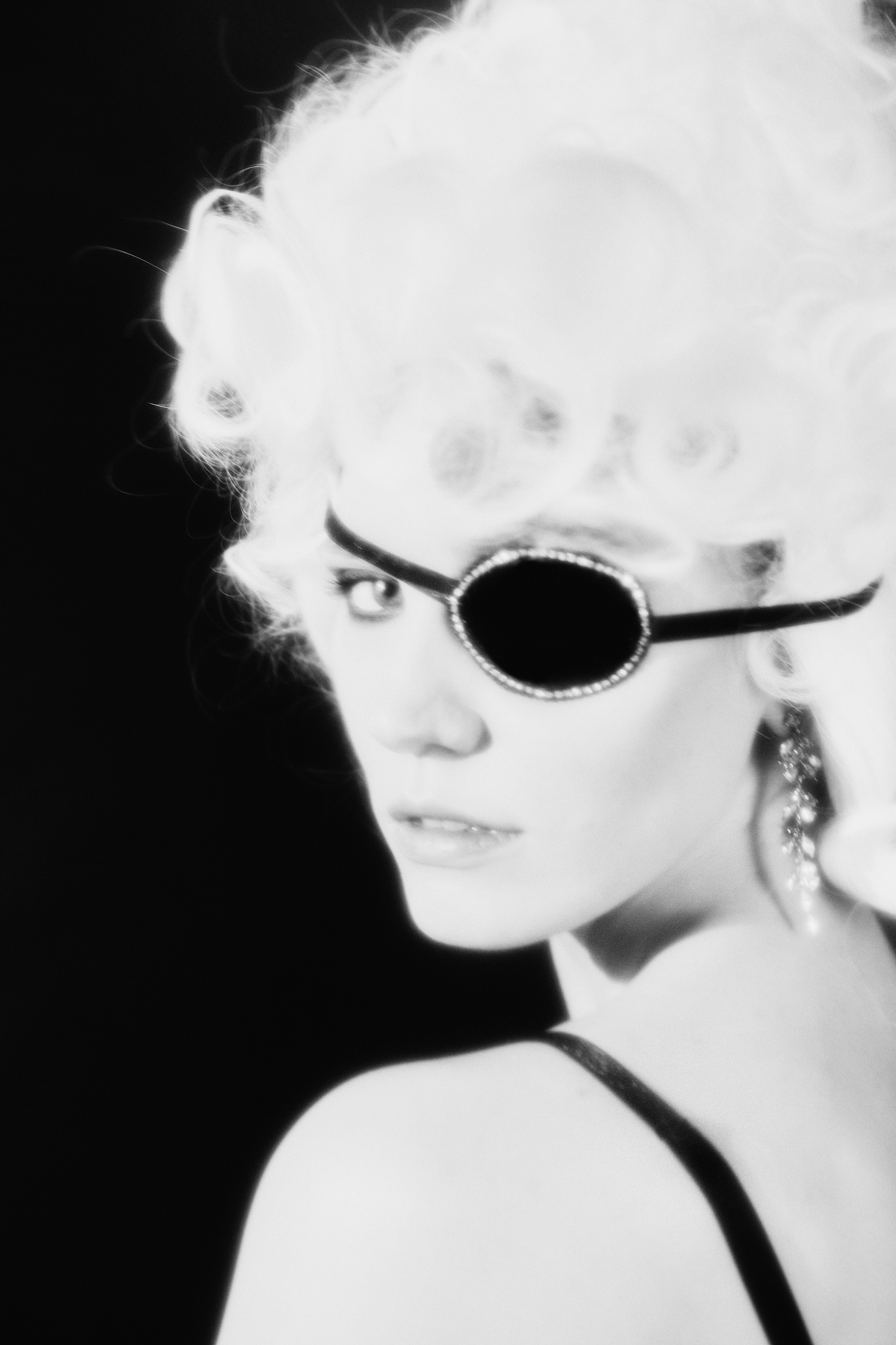 Suicide Blonde. Fashion Photographer Oxana Chernomorets