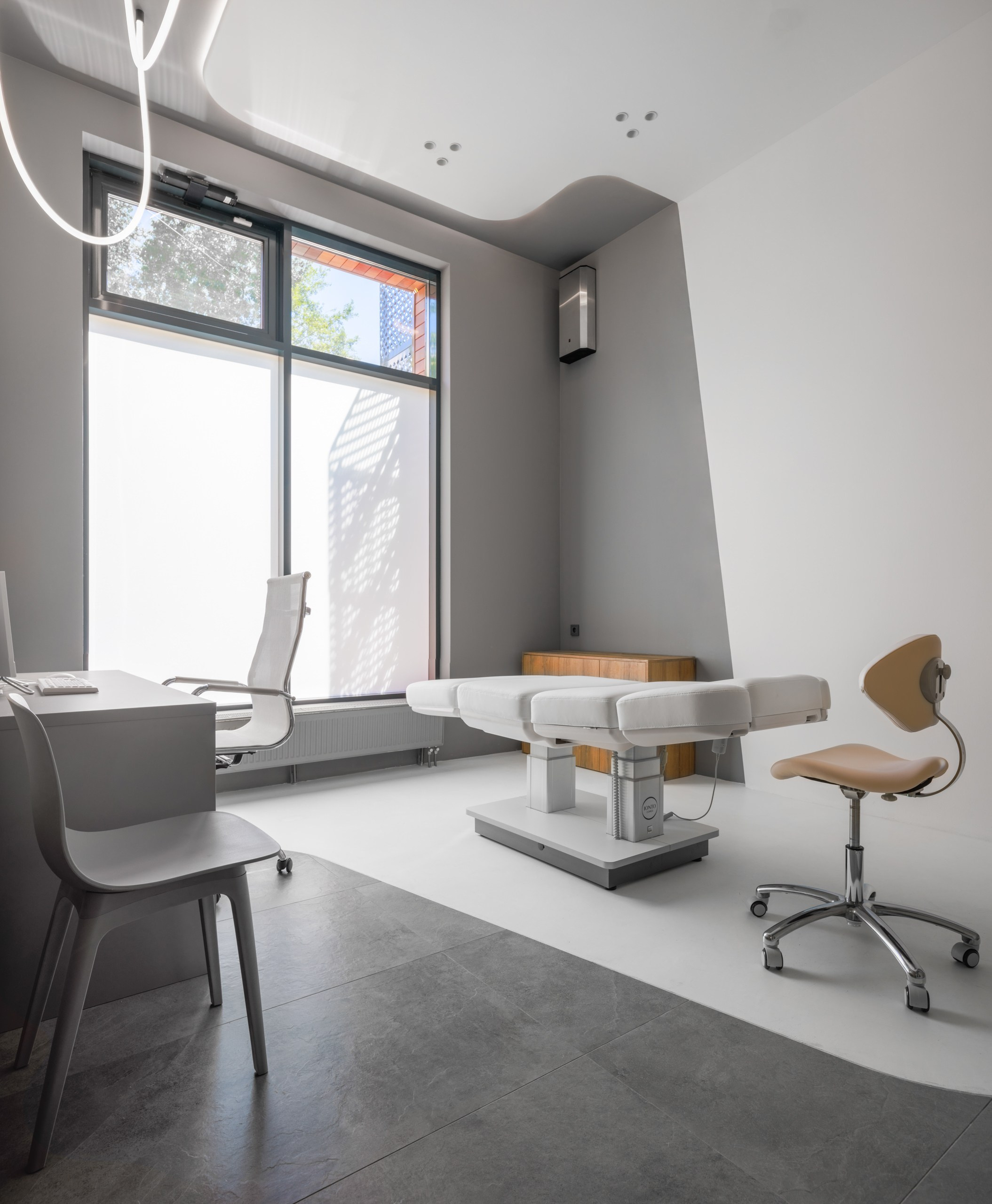 Медицинский центр "VTELO" - Интерьерный фотограф Коваль Илья. Коваль Илья — Интерьерный и архитектурный фотограф