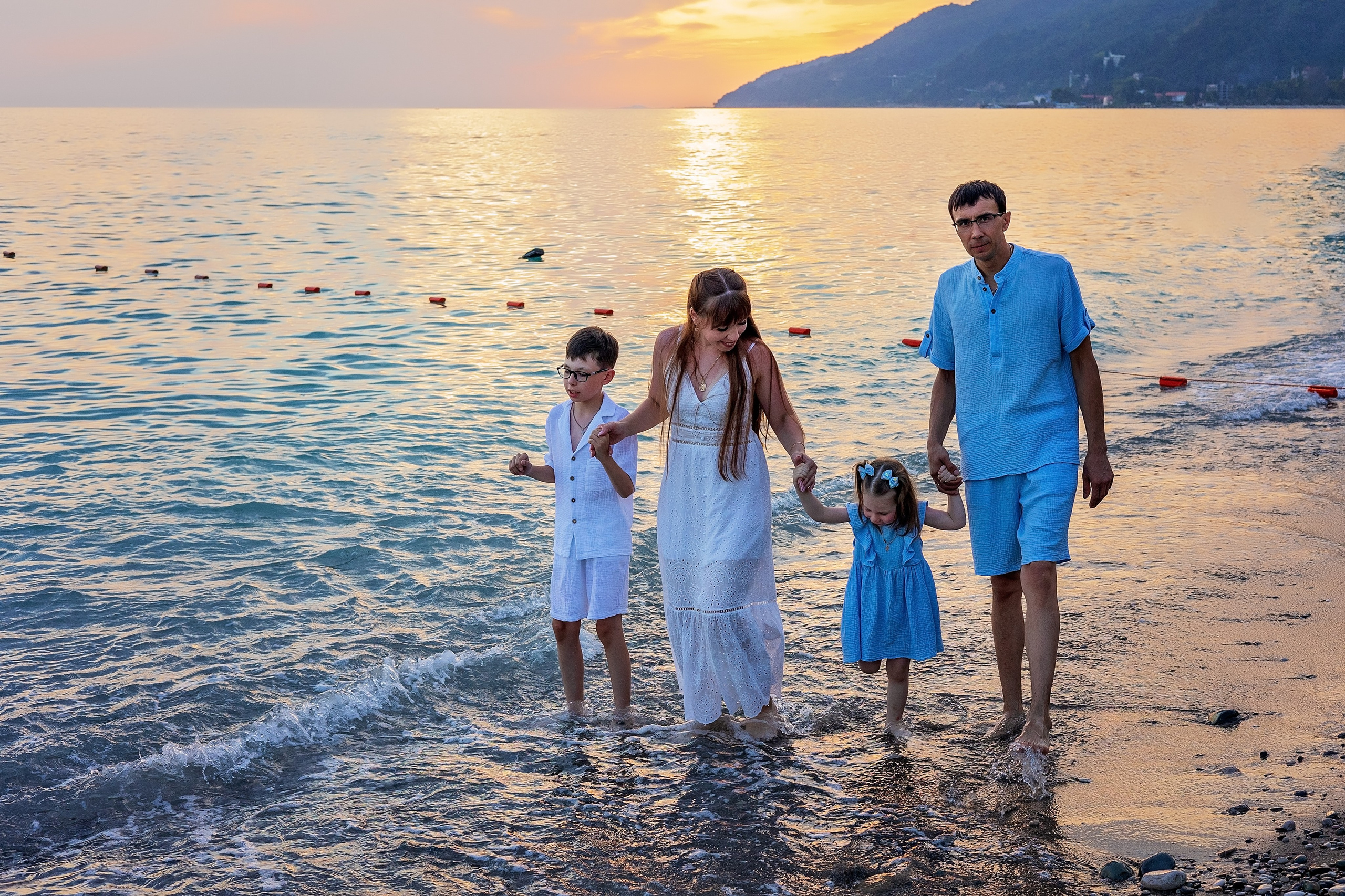 Отдых в Гагре. Свадебный и семейный фотограф в Абхазии Эля Цишба