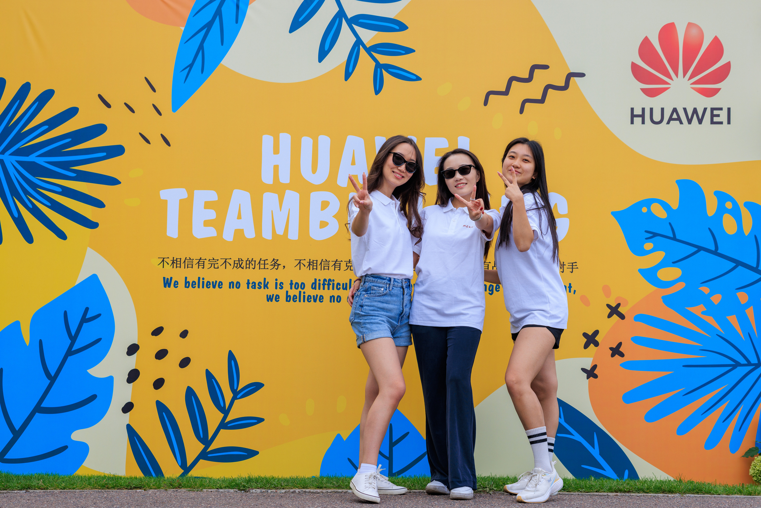 Бизнес-фотограф в Алматы — корпоративные съёмки, деловые портреты и репортажи. Профессиональный фотограф в Алматы