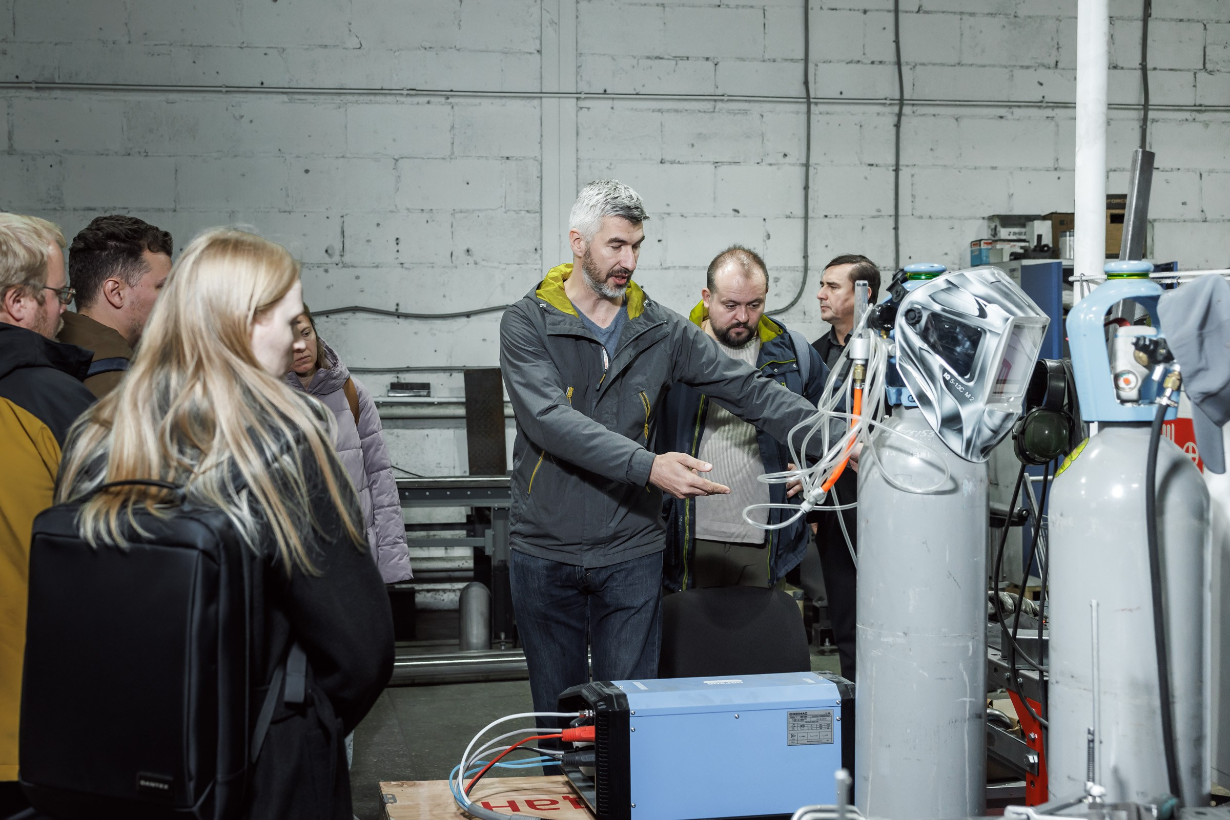 Презентация производство. Андрей Шаповалов — репортажный фотограф в Москве