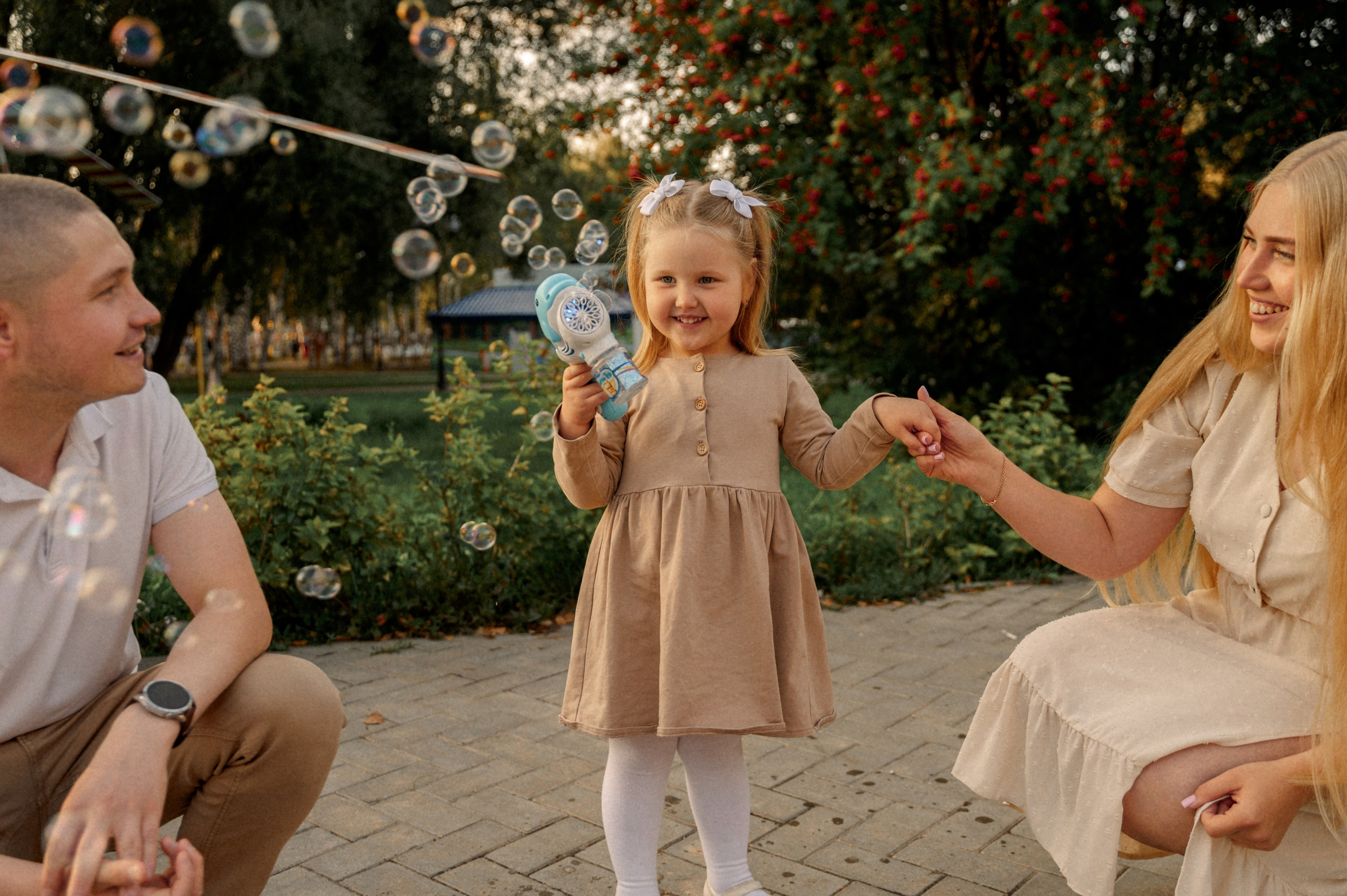 Семейная прогулочная фотосессия. Свадебный и семейный фотограф в Чебоксарах Ирина Левнер
