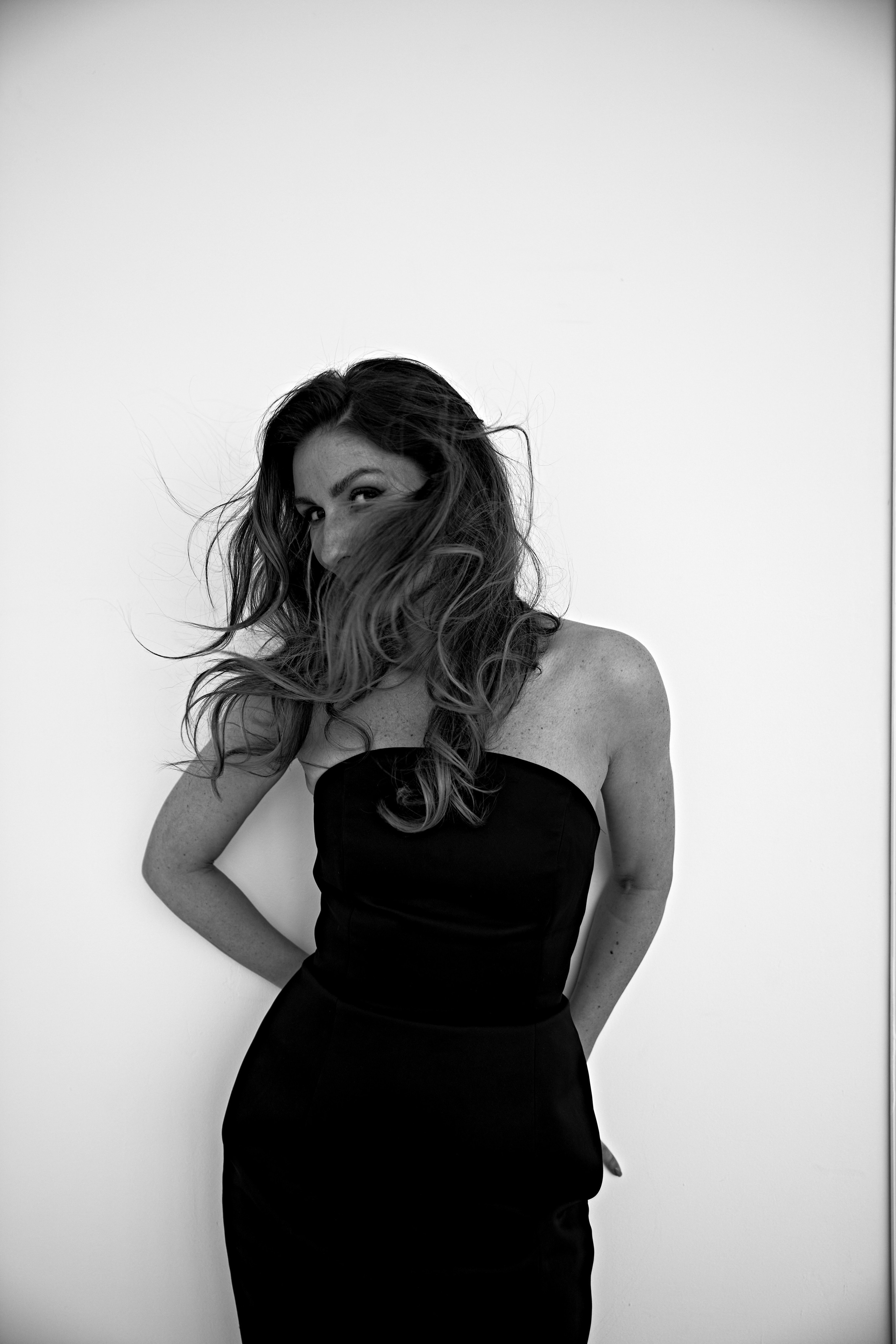 ANNA. Yulia Otroschenko