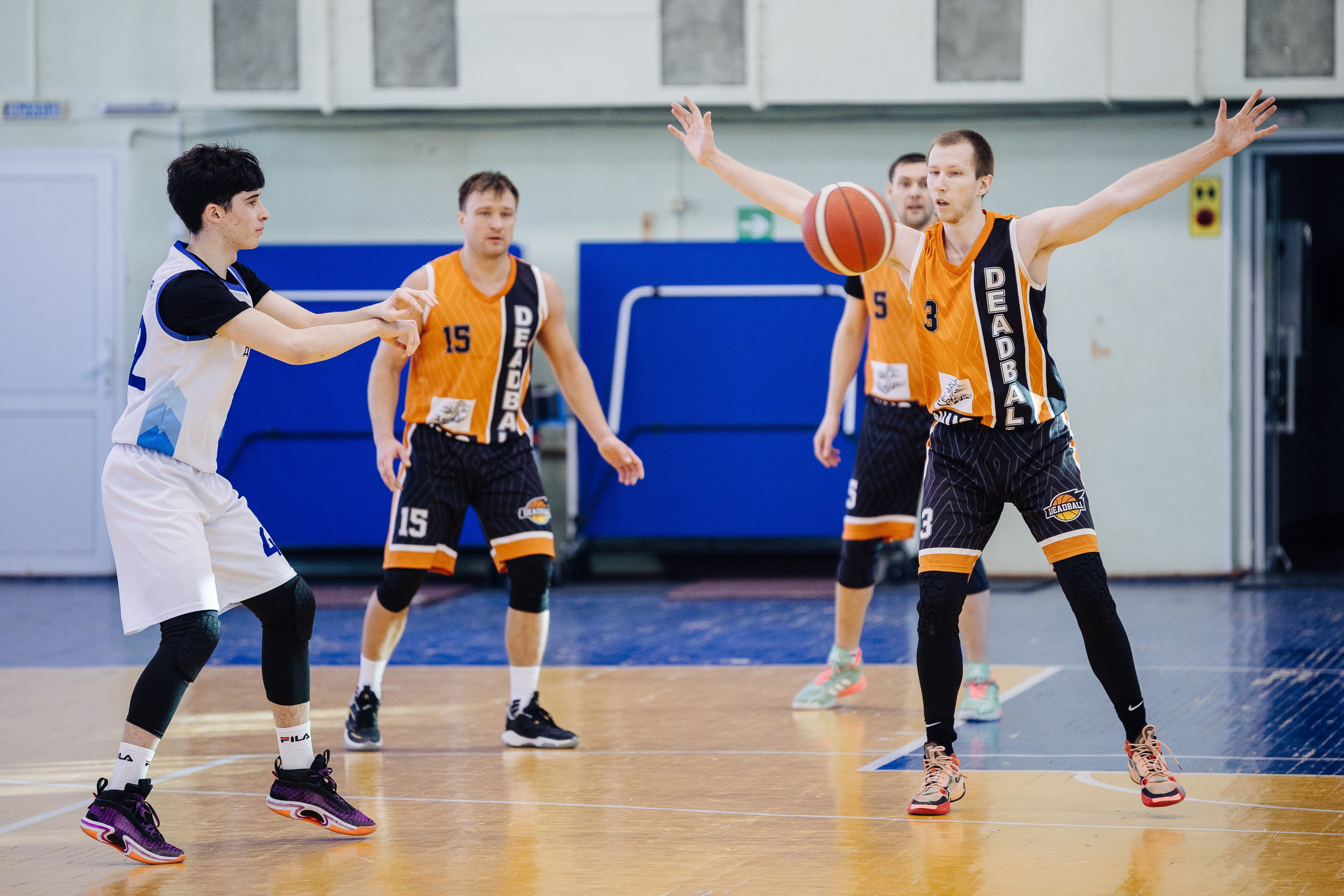 Любительский Чемпионат Магнитогорска по баскетболу // 09.02.25. Денис Прохоров Фотограф в г. Магнитогорск