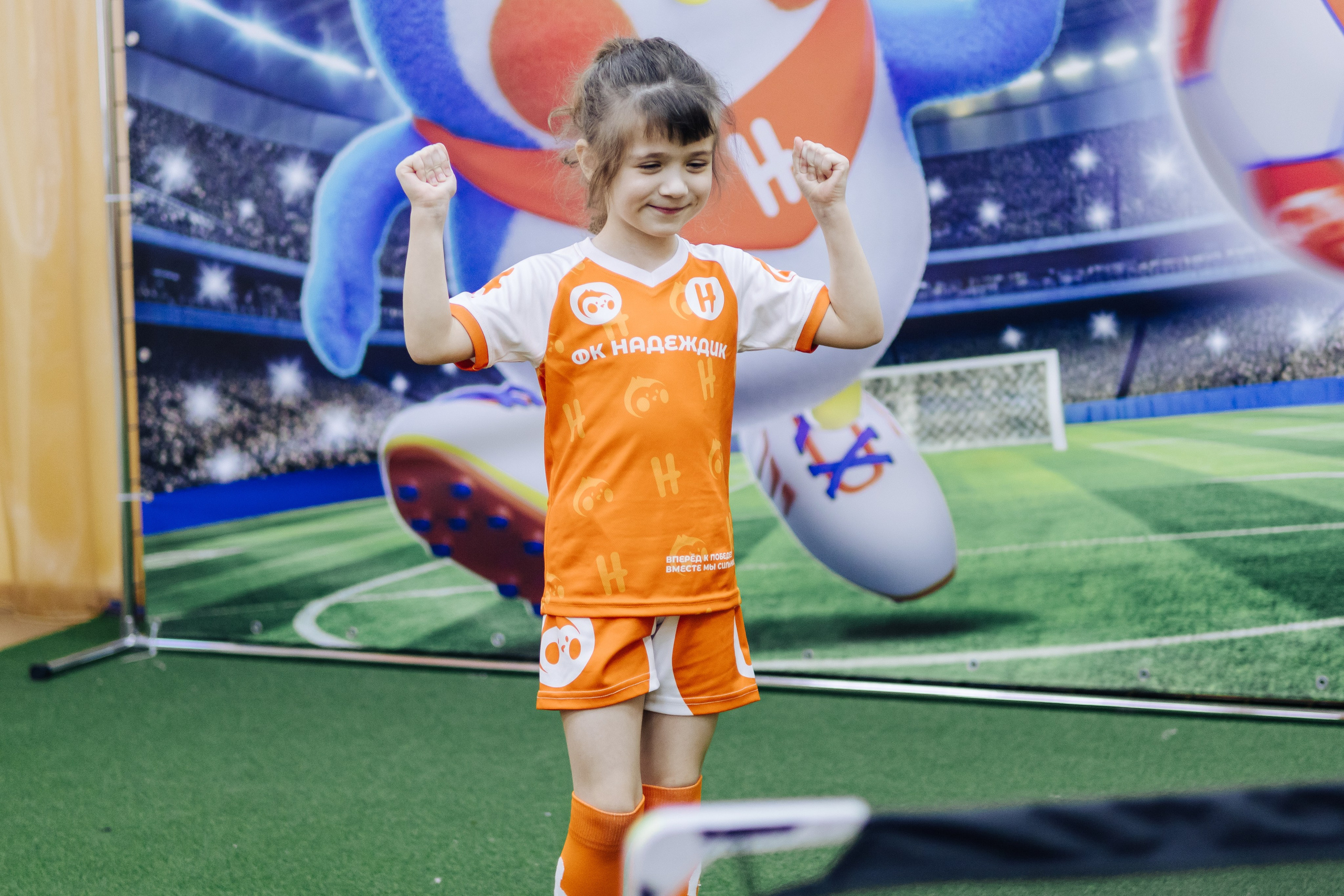 Фотосессия с кубком в детских садах г. Магнитогорска. Денис Прохоров Фотограф в г. Магнитогорск