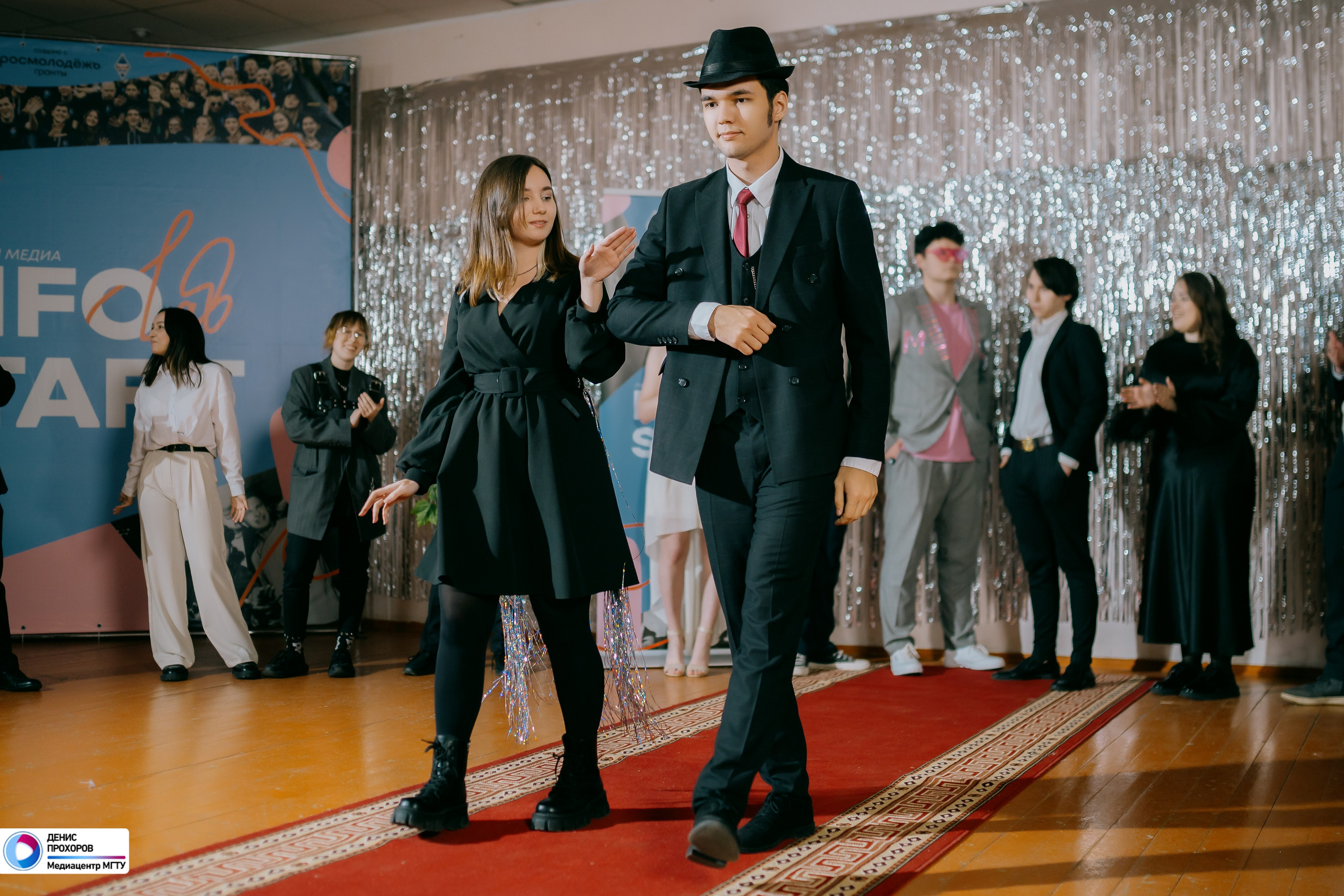 Квартирник «Мет-Гала-Медиа» // 29.11.2024. Денис Прохоров Фотограф в г. Магнитогорск