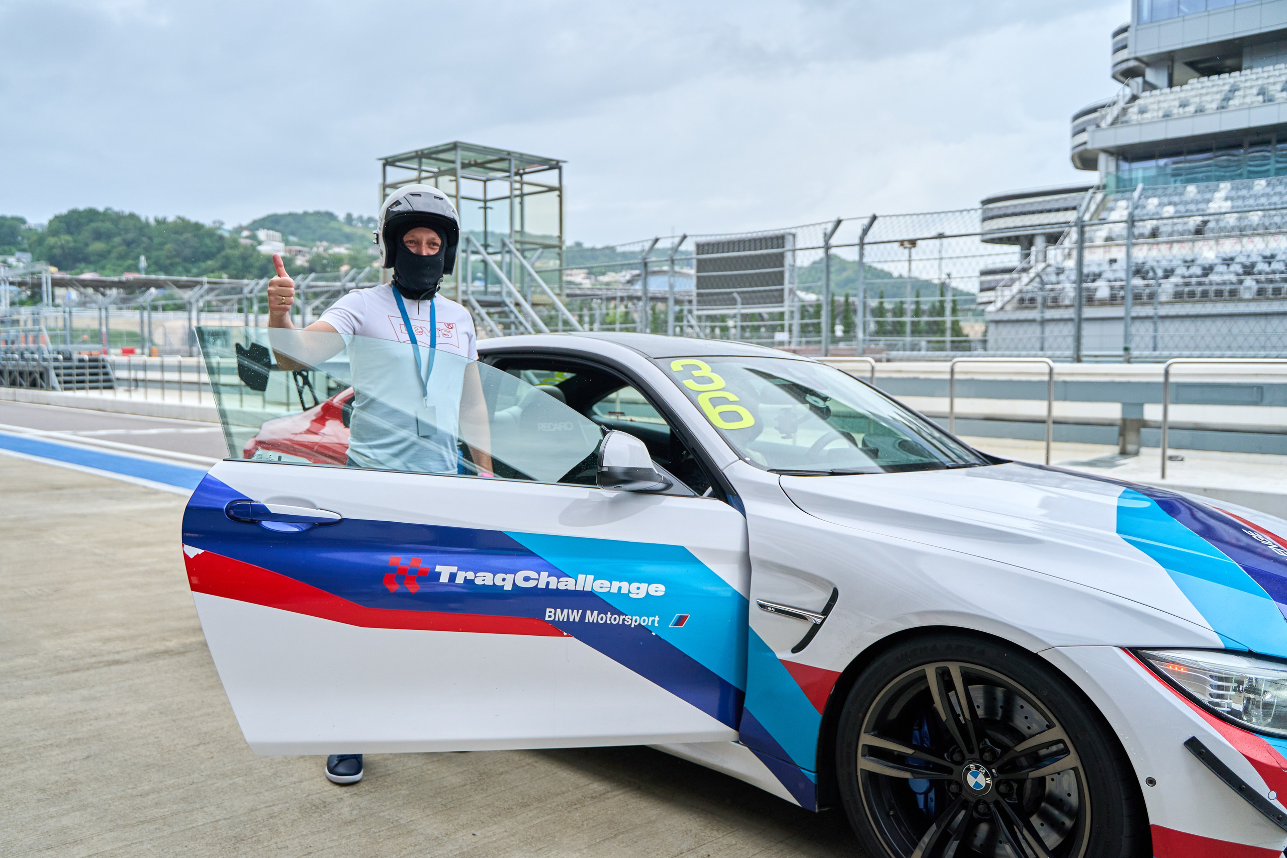 Формула 1 корпоративные заезды. Фото и видео съемка в Сочи Адлере Красной поляне