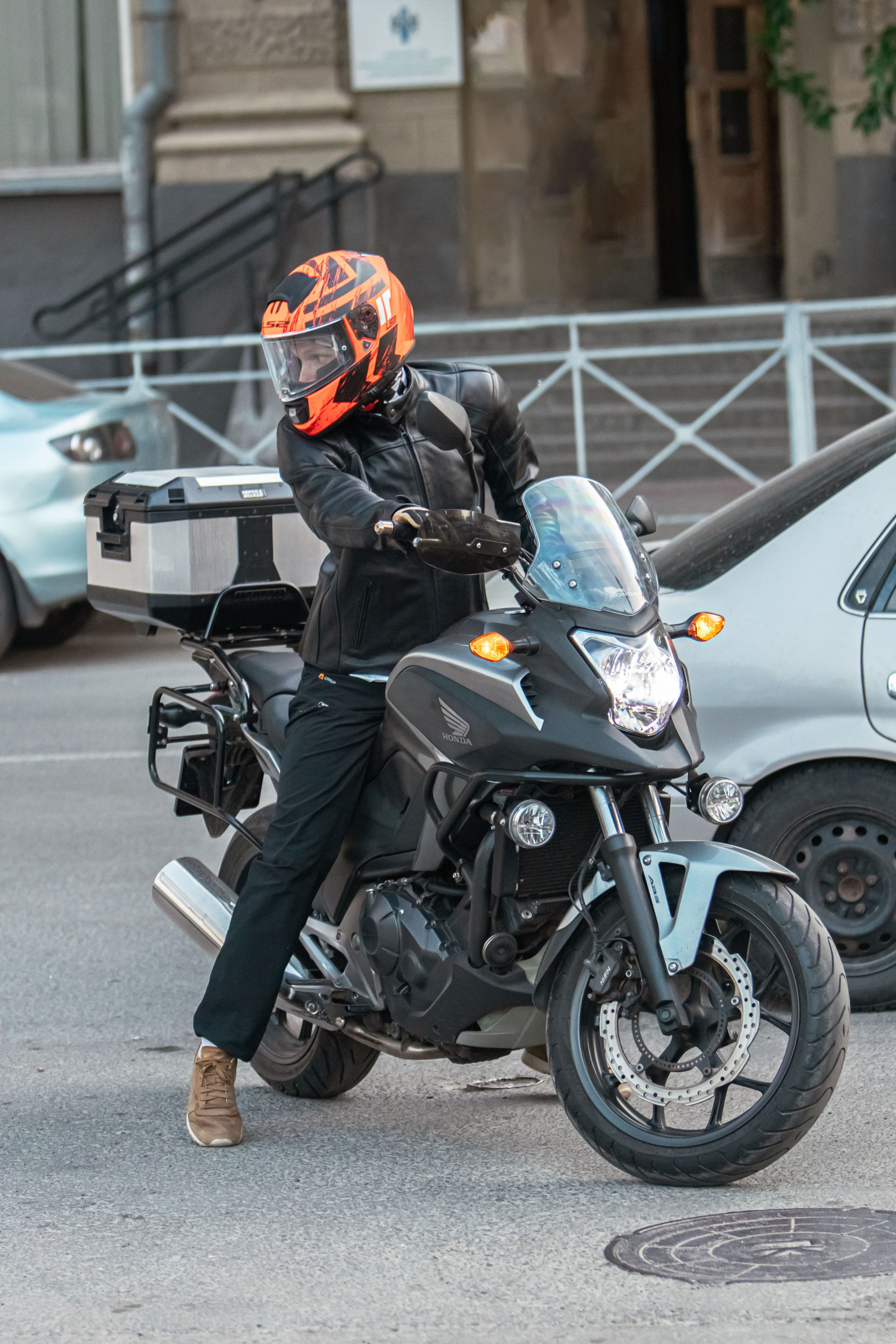 Фотографии с улиц города. Репортажный фотограф в Новосибирске