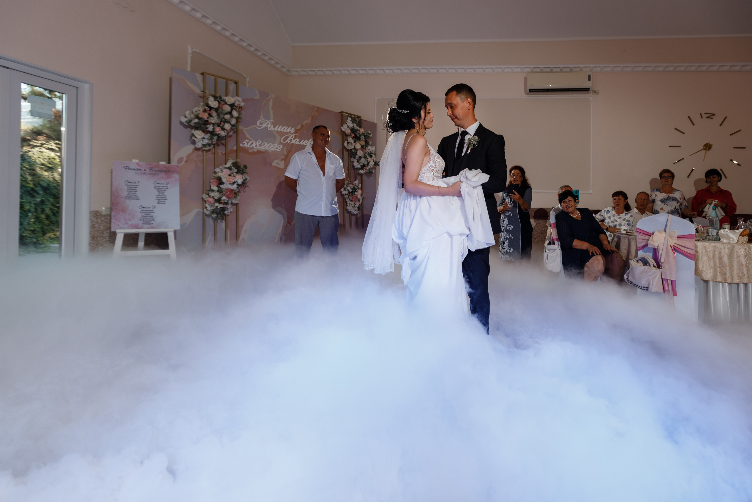 Шампанерия и морской бриз. Анонс свадьбы Валерии и Романа. Свадебный фотограф в Крыму и Севастополе Ольга Баскакова