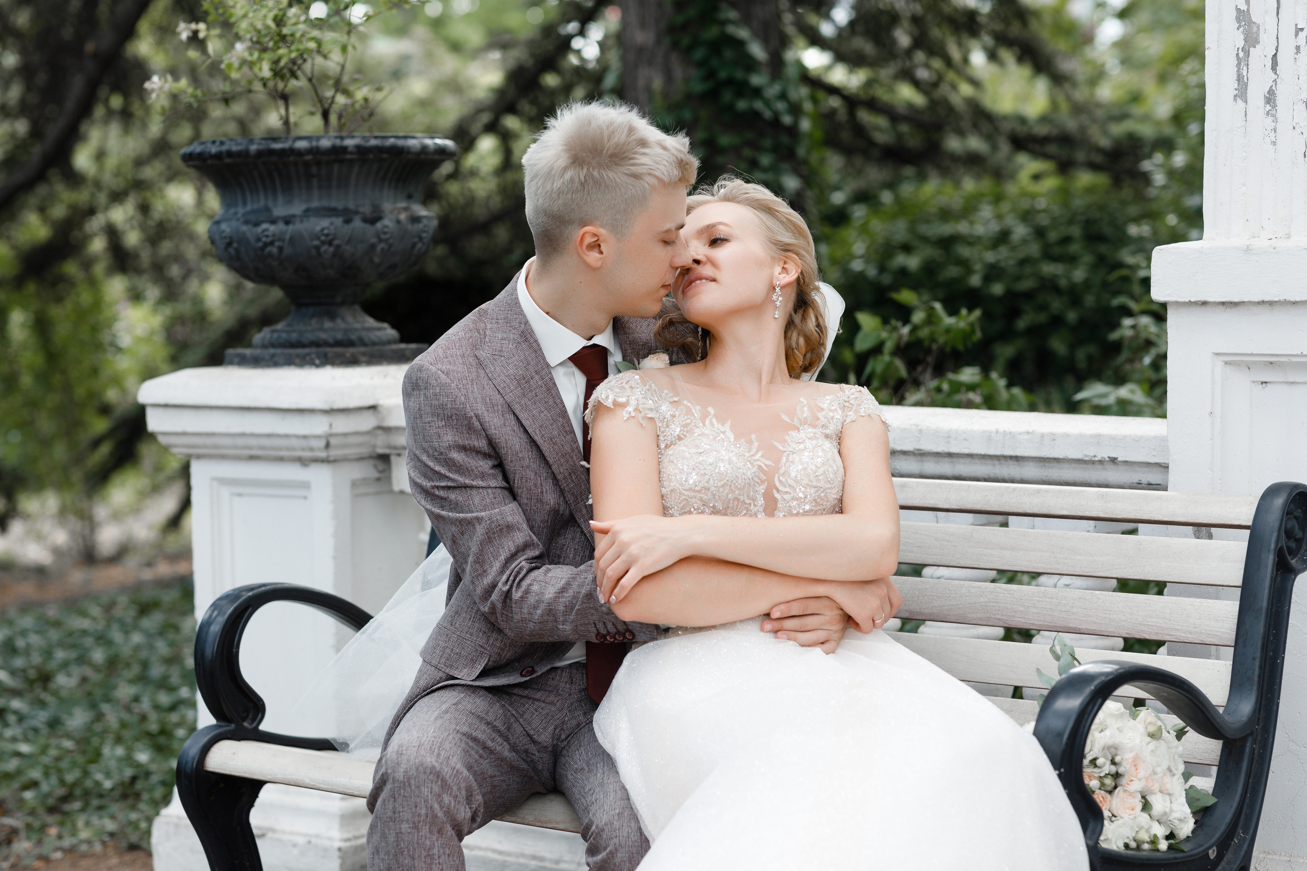 Форосский парк. Анонс свадьбы Светы и Романа. Свадебный фотограф в Крыму и Севастополе Ольга Баскакова