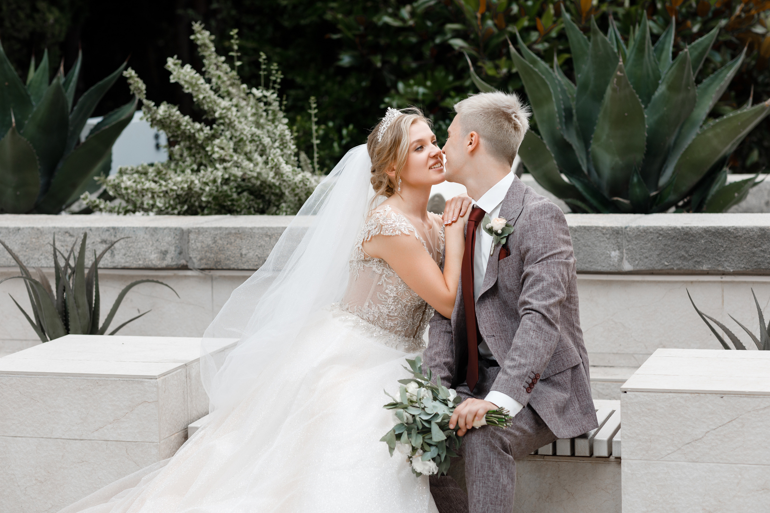 Форосский парк. Анонс свадьбы Светы и Романа. Свадебный фотограф в Крыму и Севастополе Ольга Баскакова