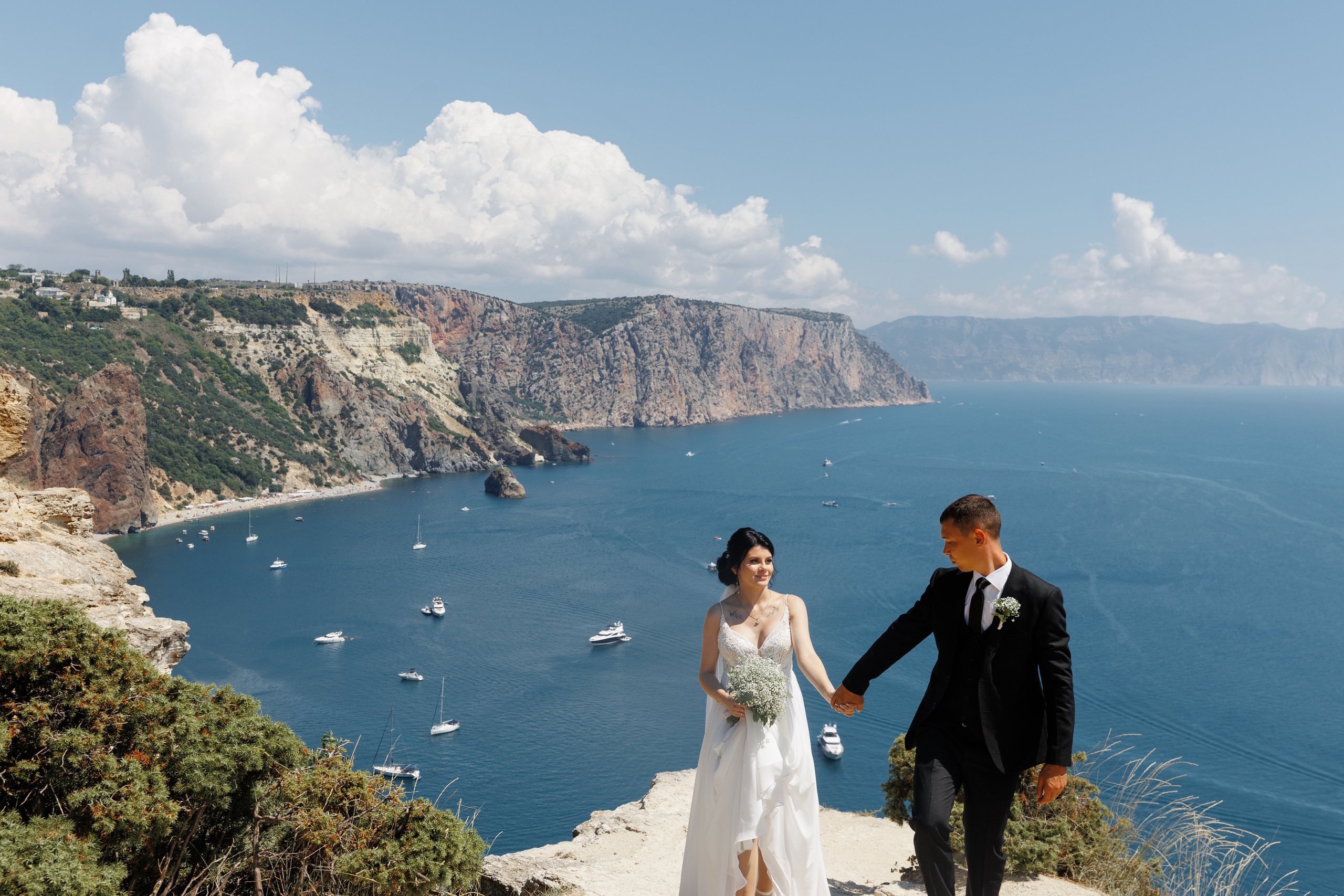 Шампанерия и морской бриз. Анонс свадьбы Валерии и Романа. Свадебный фотограф в Крыму и Севастополе Ольга Баскакова