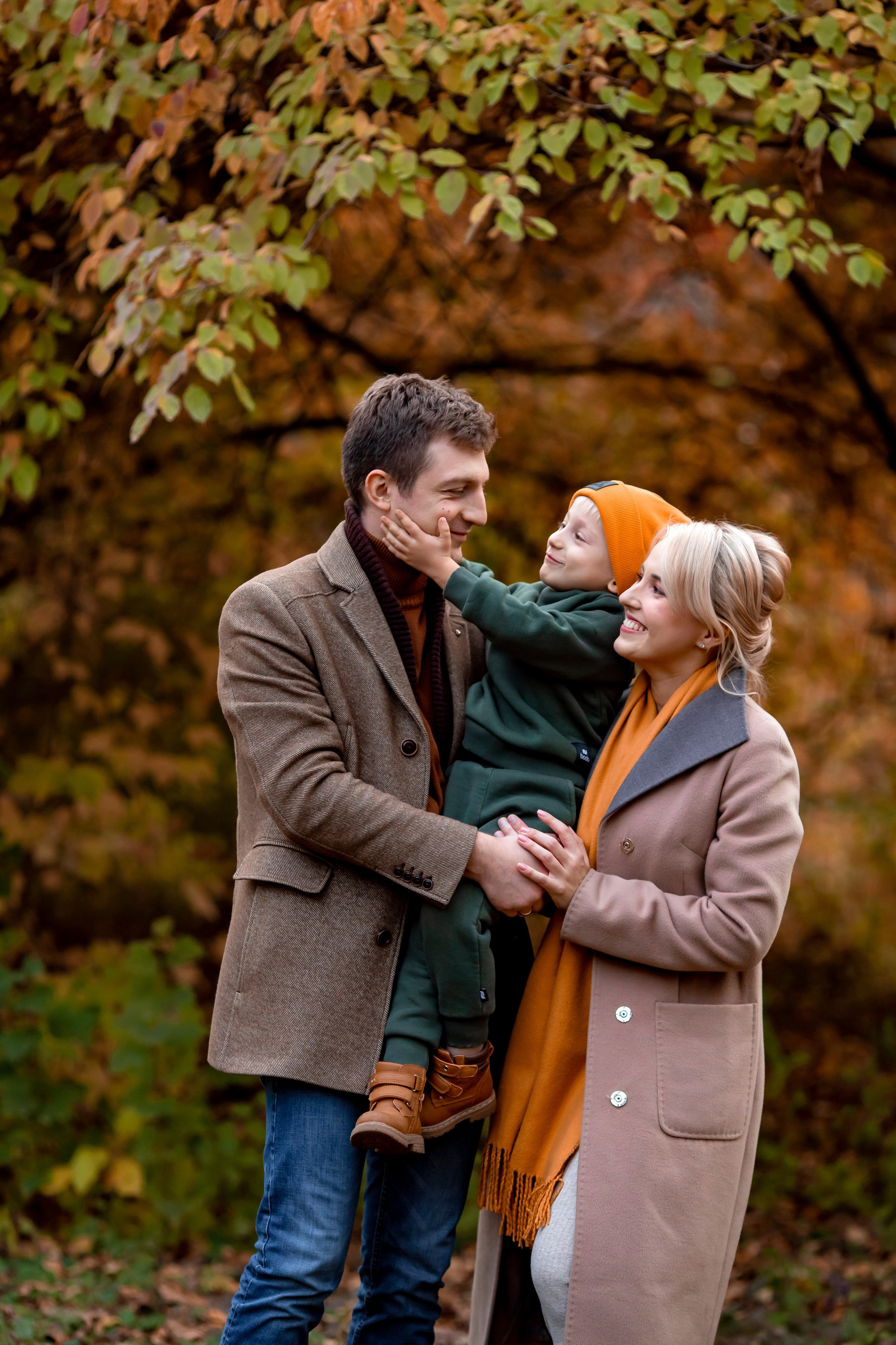 Осенняя фотопрогулка. Семейный и детский Фотограф Александра Алматы