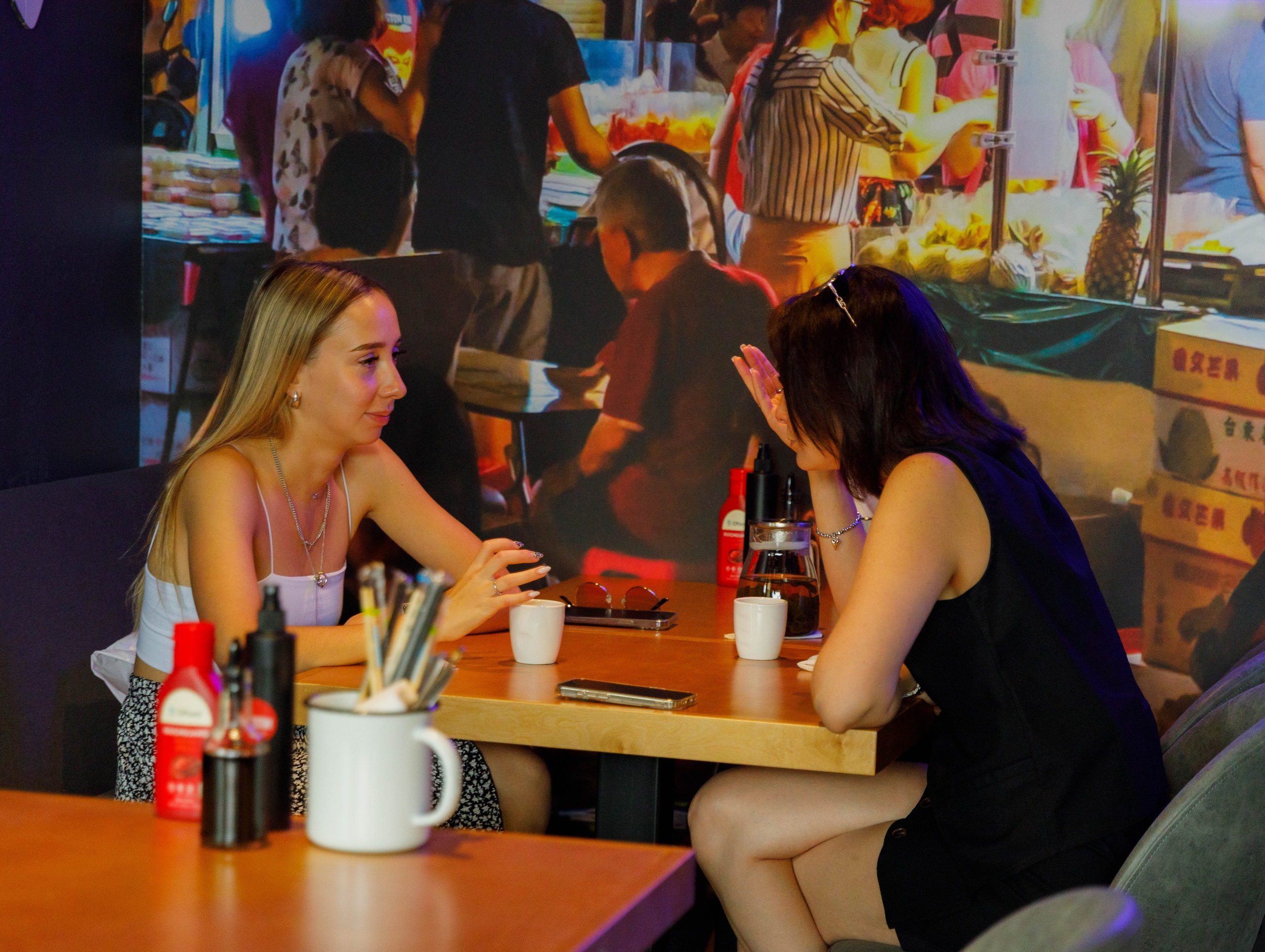 Кухня Ли. Открытие. Репортажный фотограф в Новосибирске Алена Помазунова