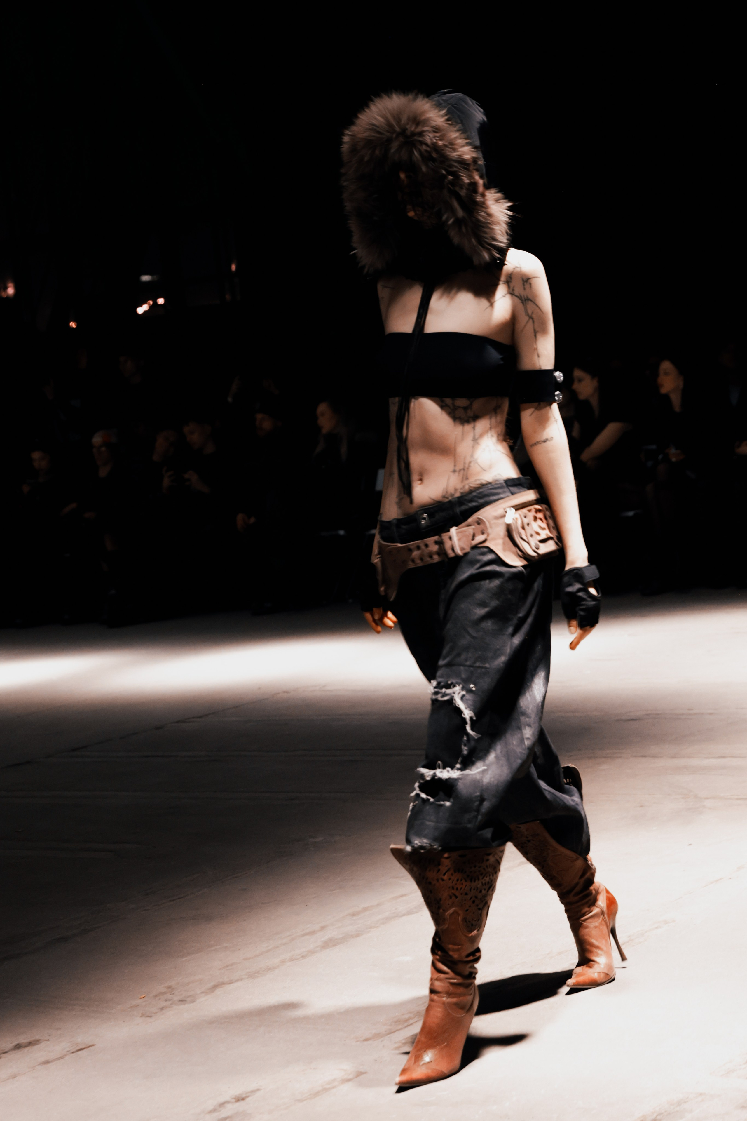 AUXI HAOS`25. Fashion Фотограф в СПб Yana Kochkina