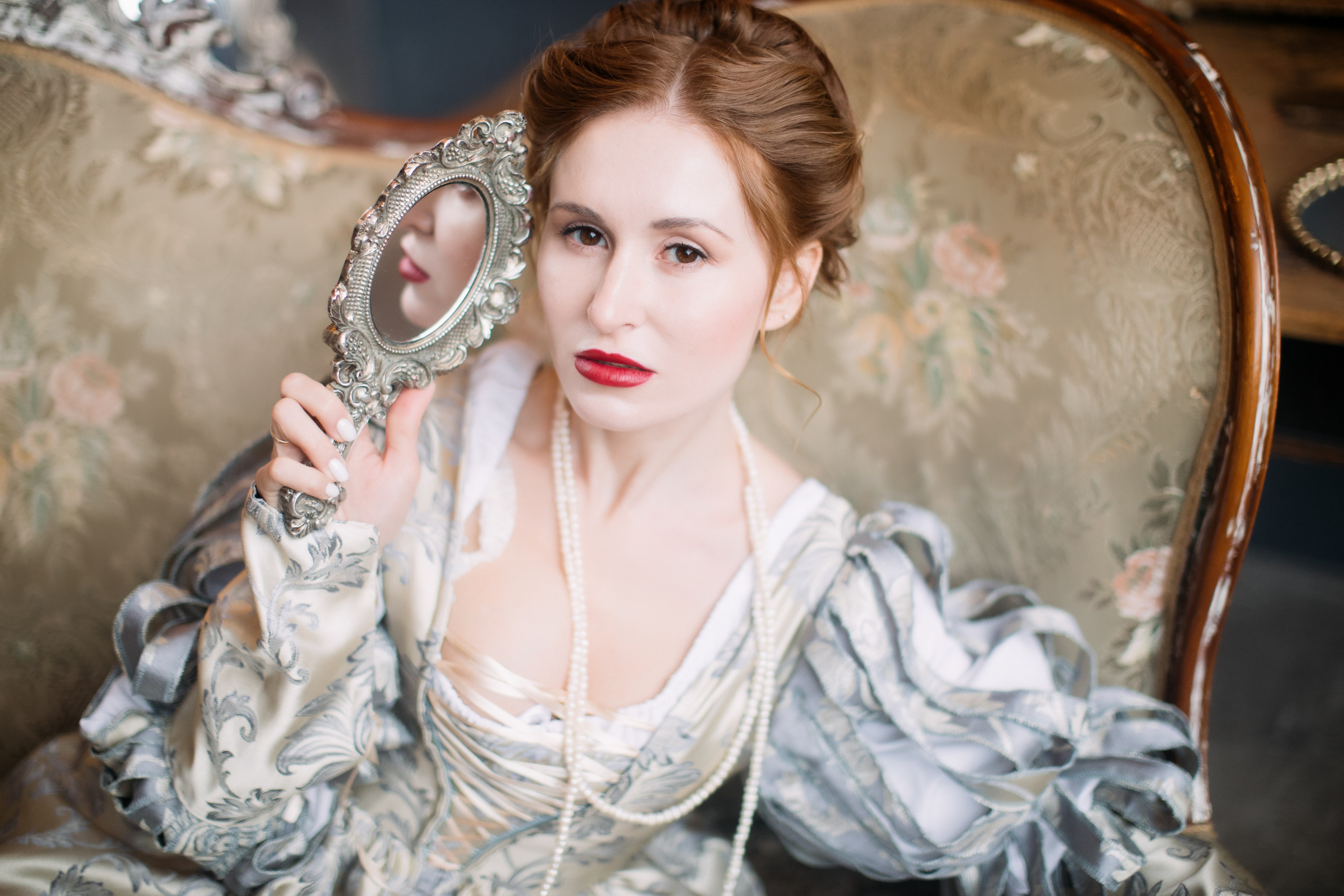 Студии & отели. Модель Москва каталожная и творческая съемка Anna Antlers