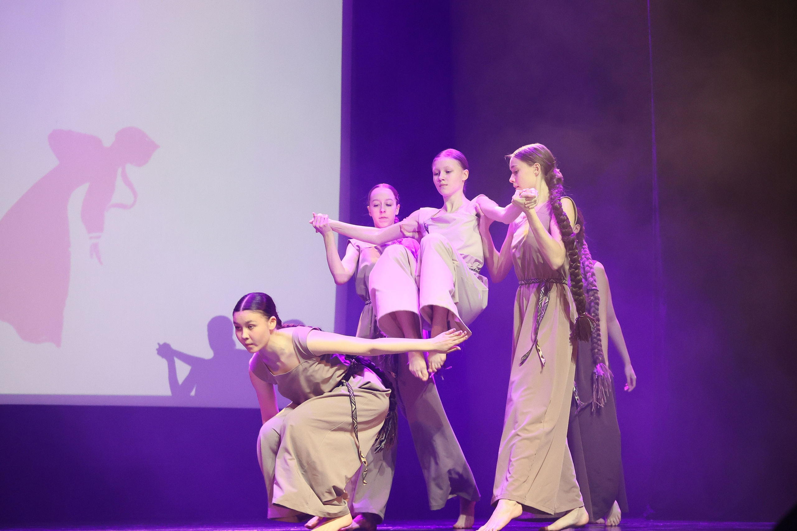 Профессиональная съемка хореографического конкурса в Пушкине, Ленинградская область. Портретный Фотограф Александр «Konevtsoph» В Санкт-Петербурге