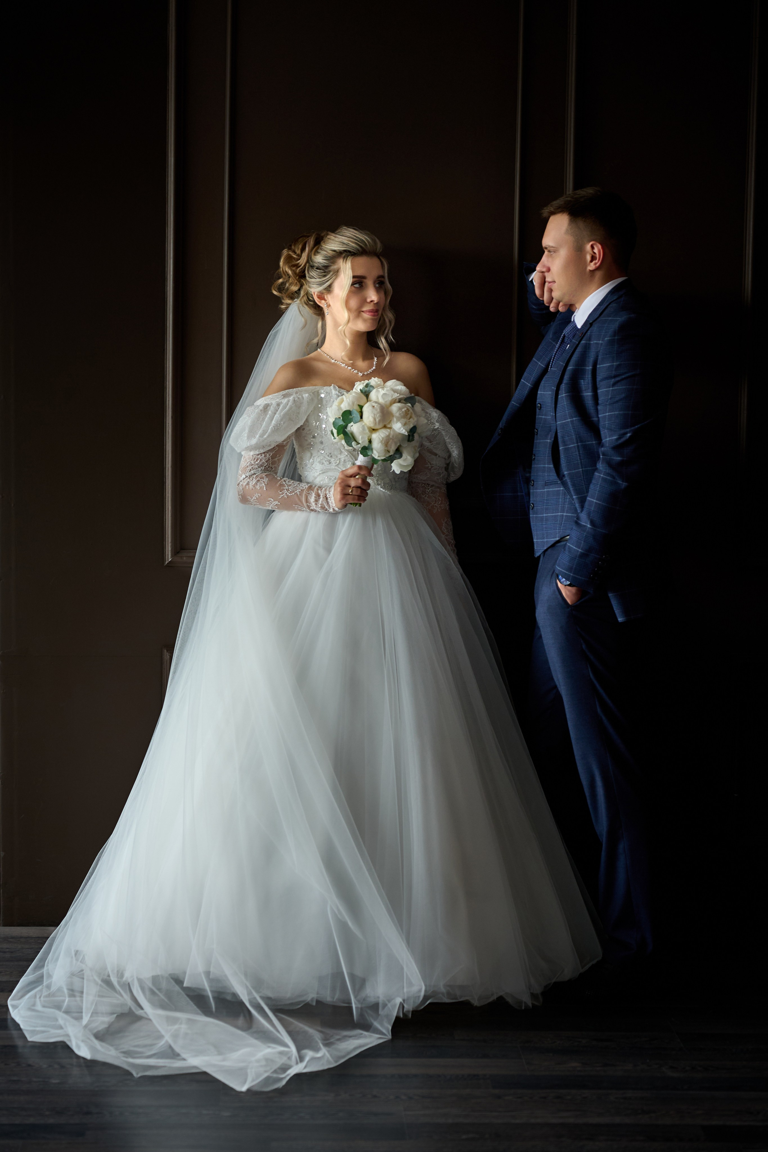 Свадебная фотосессия в Старом Осколе и Губкине. Профессиональный фотограф Старый Оскол, Губкин — свадьба, венчание, крещение, юбилей и день рождения